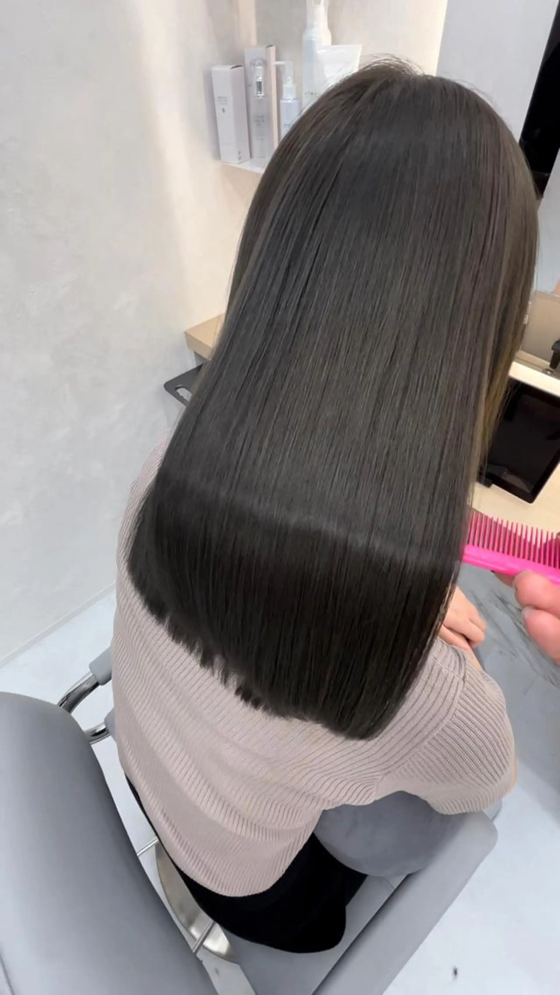 ミディアム カラー ブリーチ ブリーチなしカラー オリーブカラー 髪質改善 BEKKAN by youres hair所属・髪質改善 永田零亜のヘアスタイル