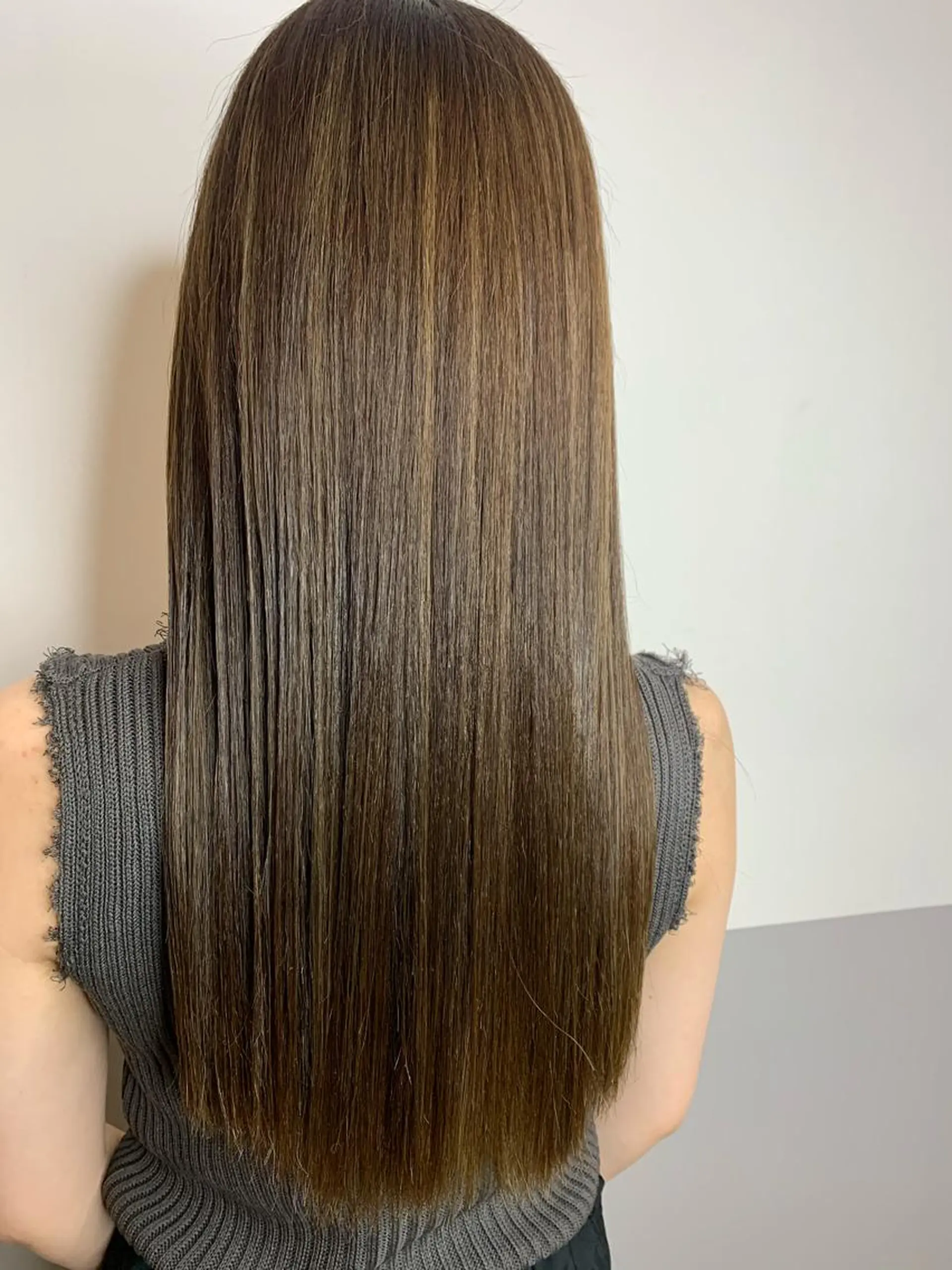 ロング カラー ブリーチ トリートメント 個室サロン　Fbeauty×Spica所属・トップ スタイリストのヘアスタイル