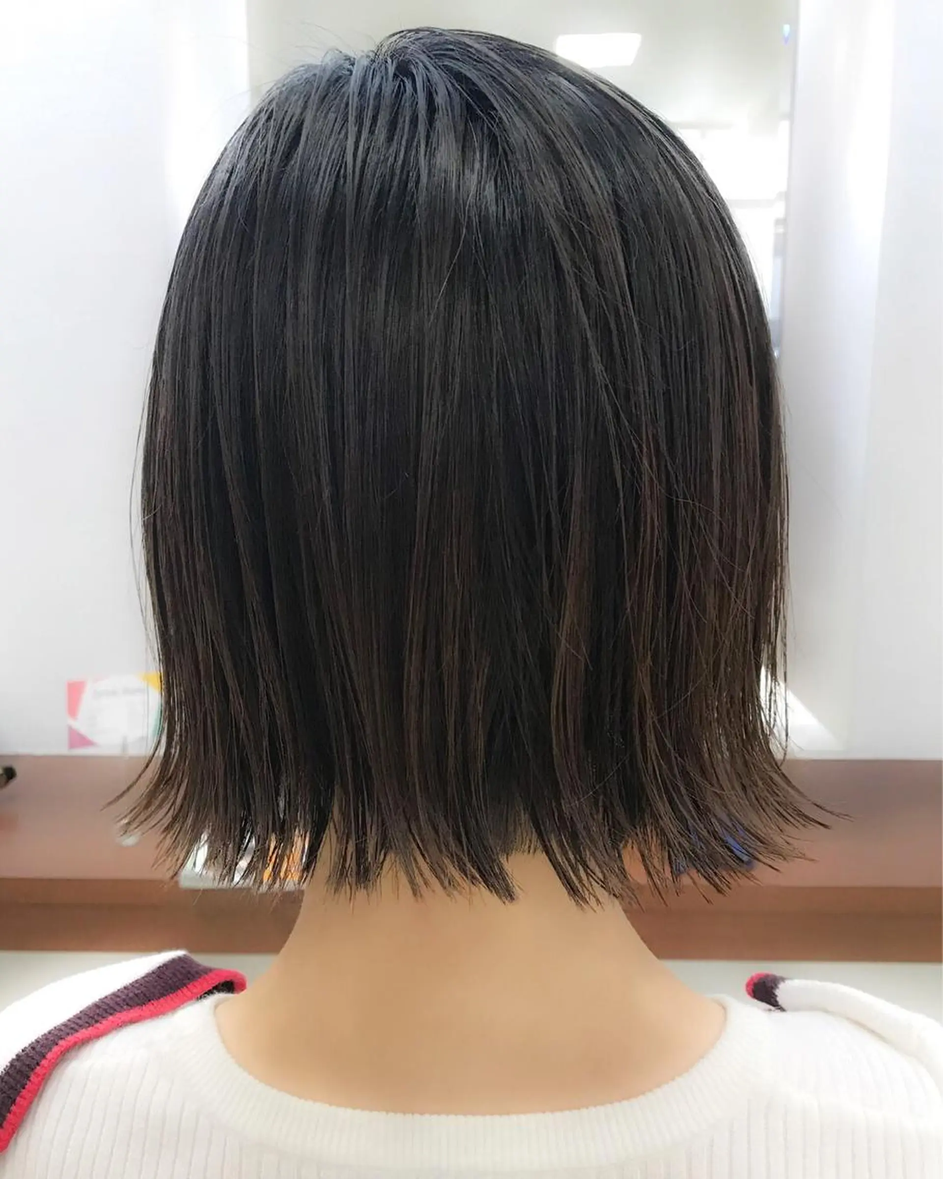 ミディアム 切りっぱなしボブ ボブ 💫カットはなんでも 得意です✂️のヘアスタイル