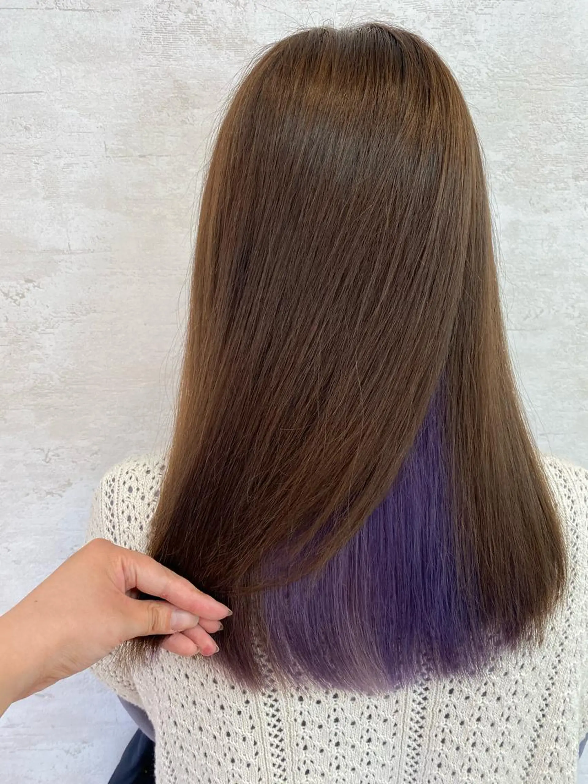 ロング カラー ブリーチ インナーカラー パープルカラー 上田 和紀子のヘアスタイル