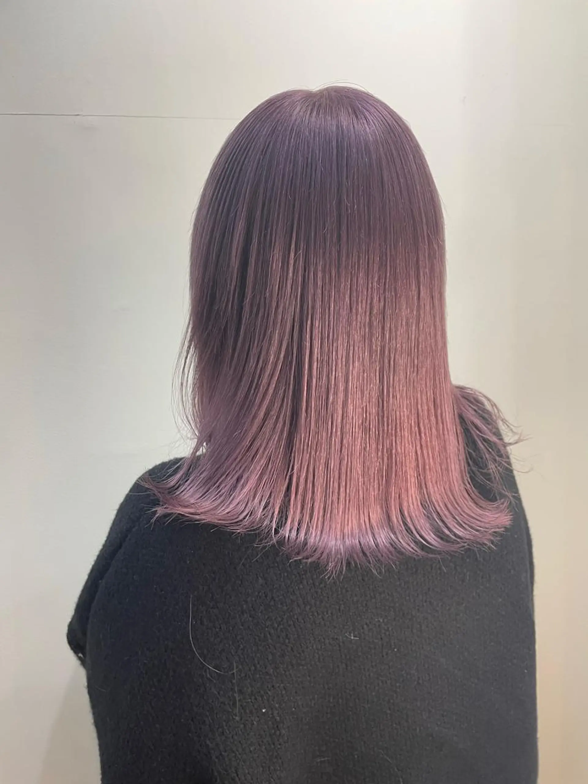 セミロング カラー 編み込みエクステ プルエクステ シールエクステ セミロングパーマ バレイヤージュ カット ヘアカラー WEST OLAND加藤圭介のヘアスタイル