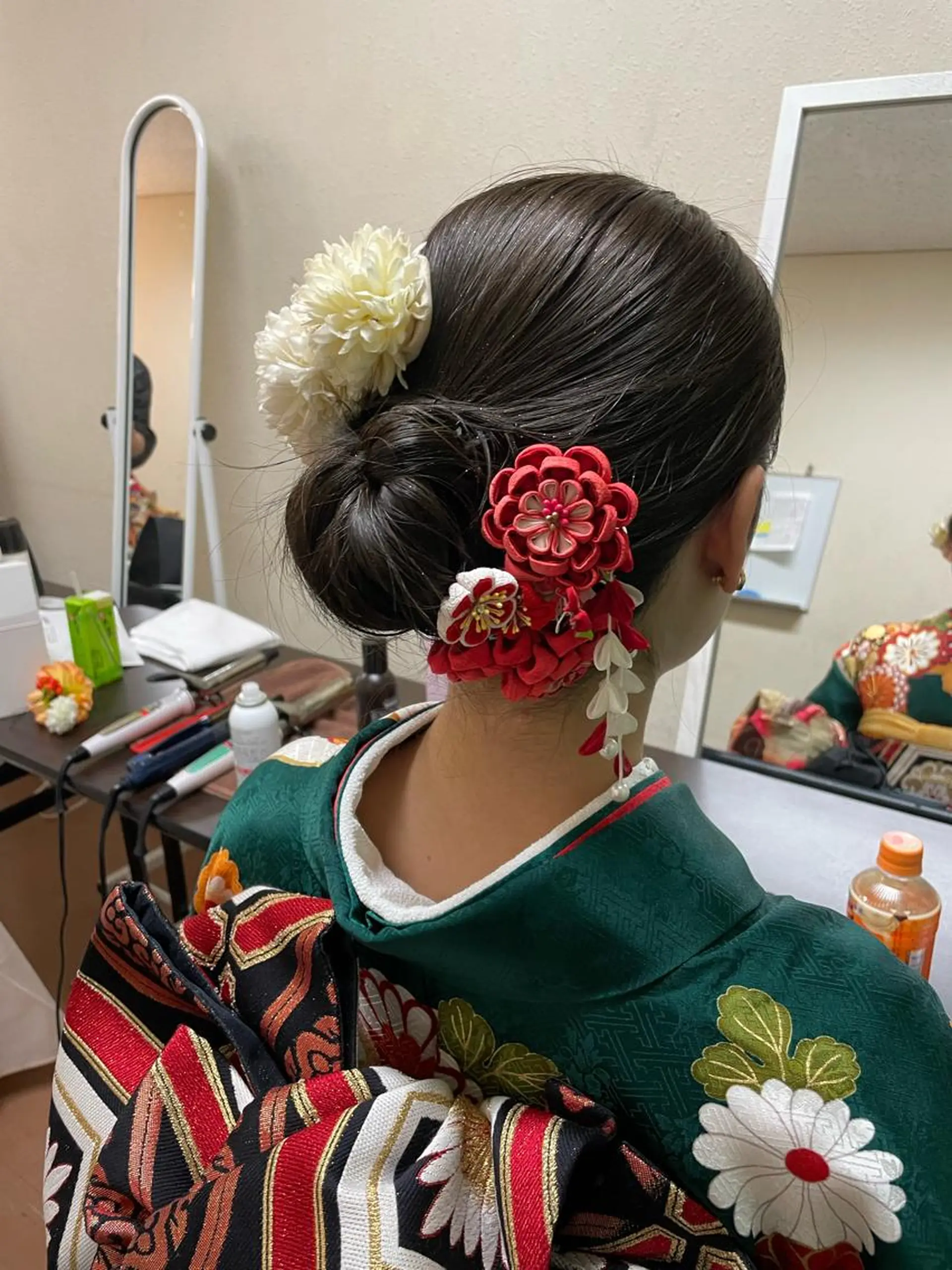 ロング ヘアアレンジ 着物ヘア 💐レイヤー/透明感 カラー💐智口彩香のヘアスタイル