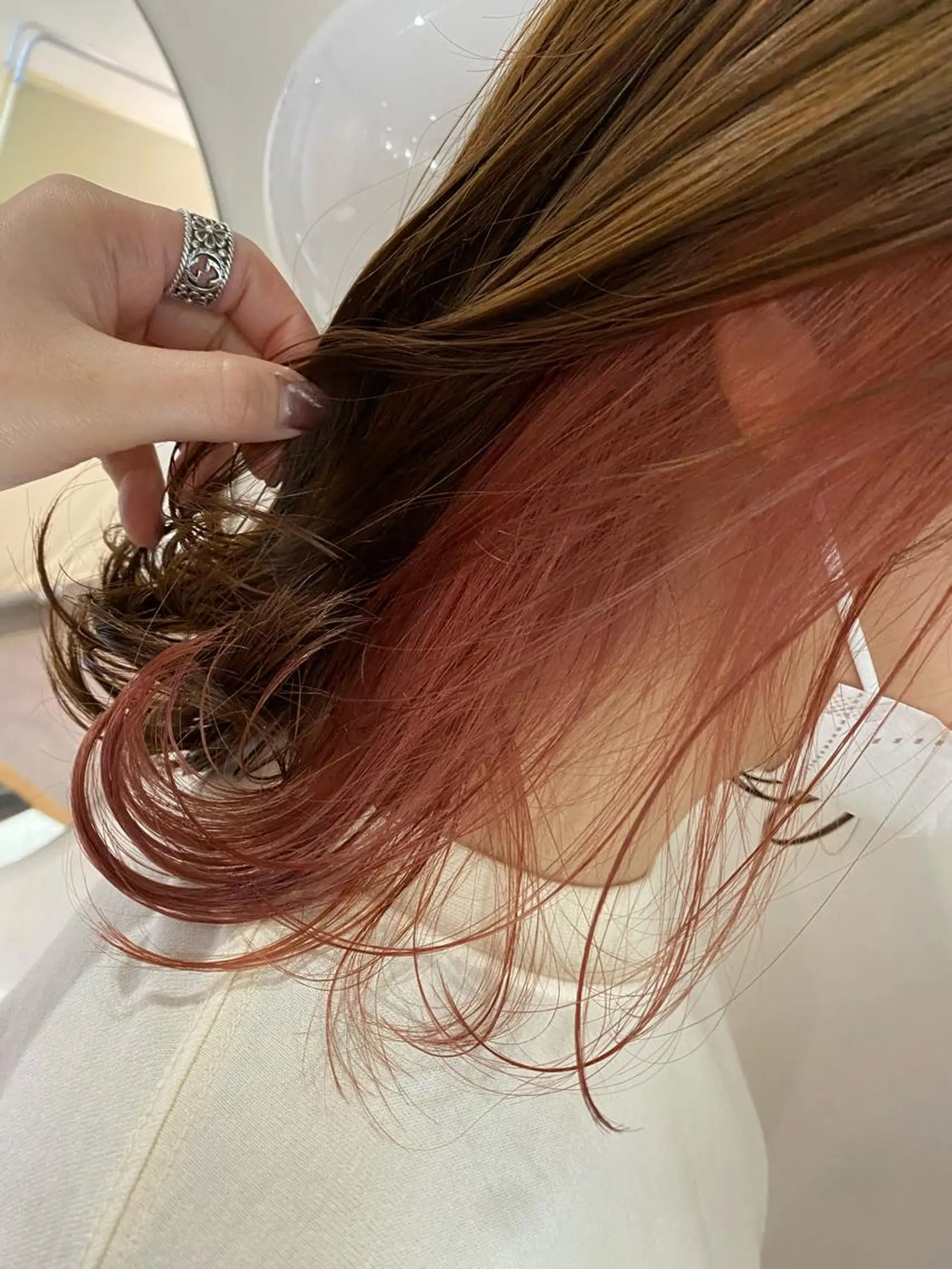 セミロング 指名支持率NO.1 スタイリストのヘアスタイル