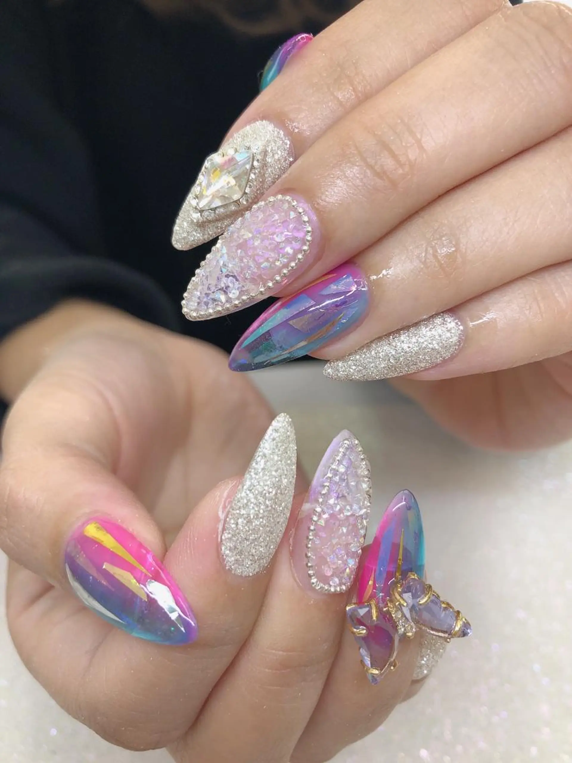 ネイル Flowerネイルサロン所属・. yukiのネイルデザイン