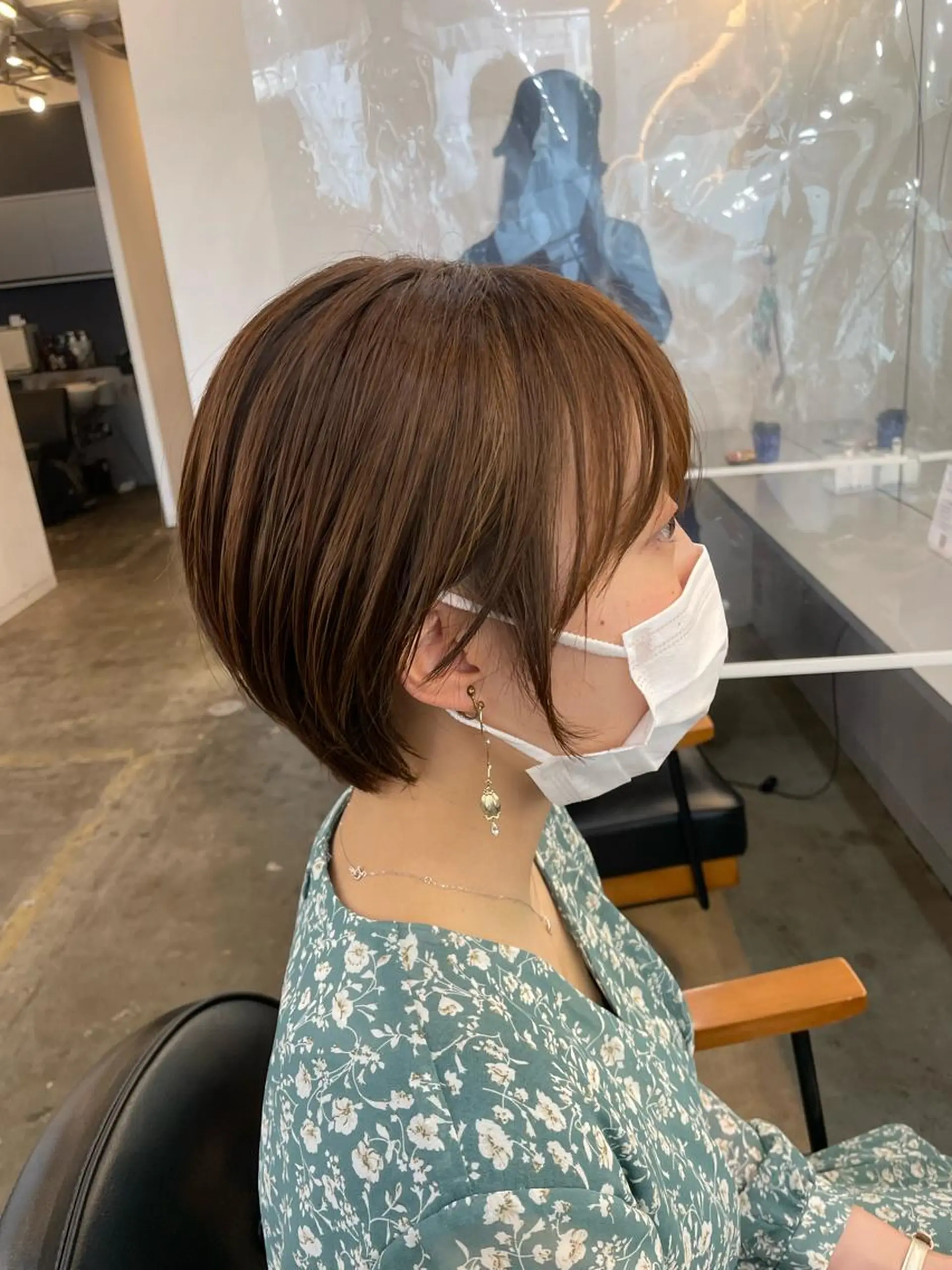 ショート カラー カット ヘアカラー トリートメント イトウ アキノリのヘアスタイル