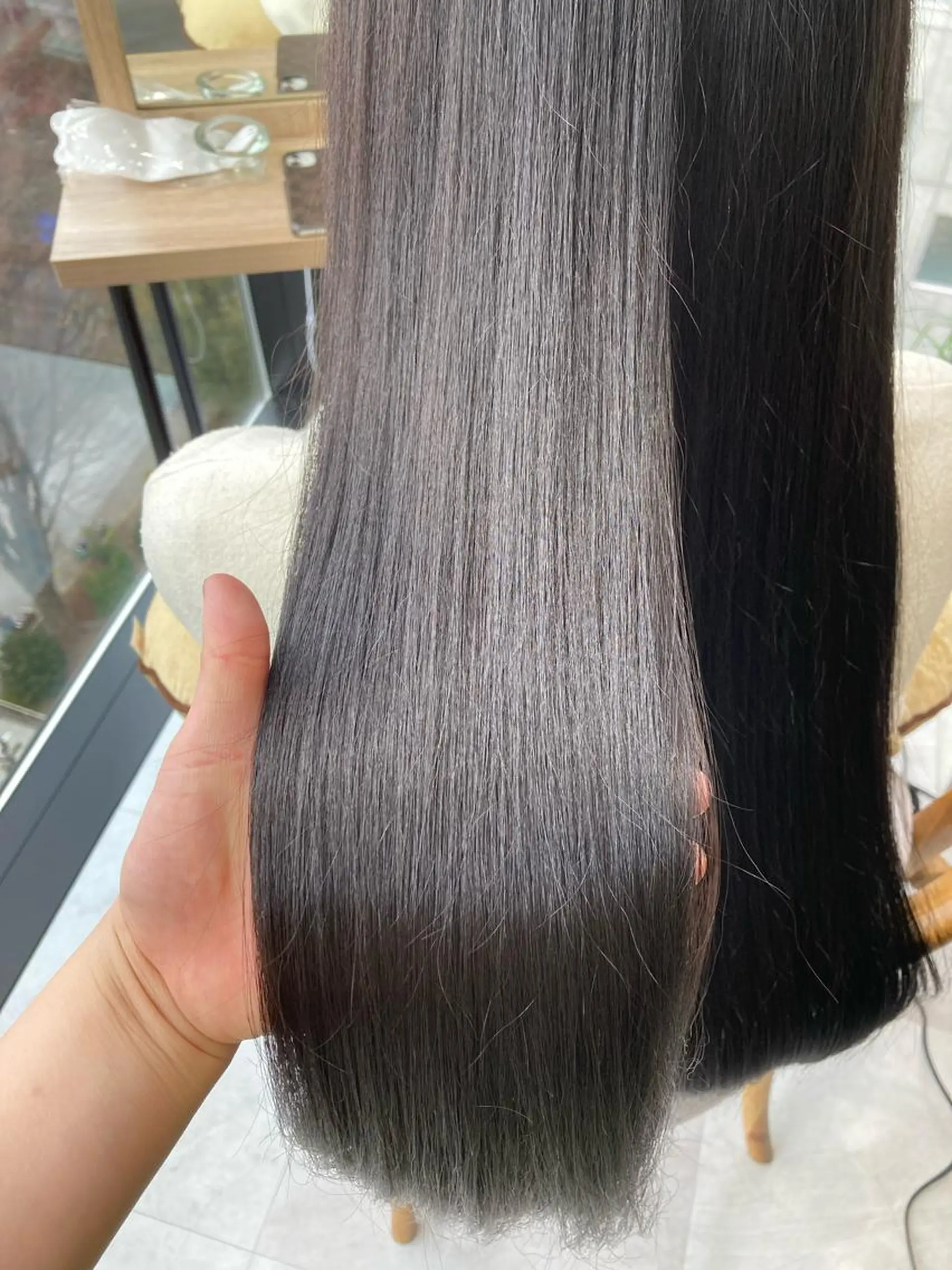 ロング ✨色持ちの良い艶 カラー✨蟹江真世のヘアスタイル