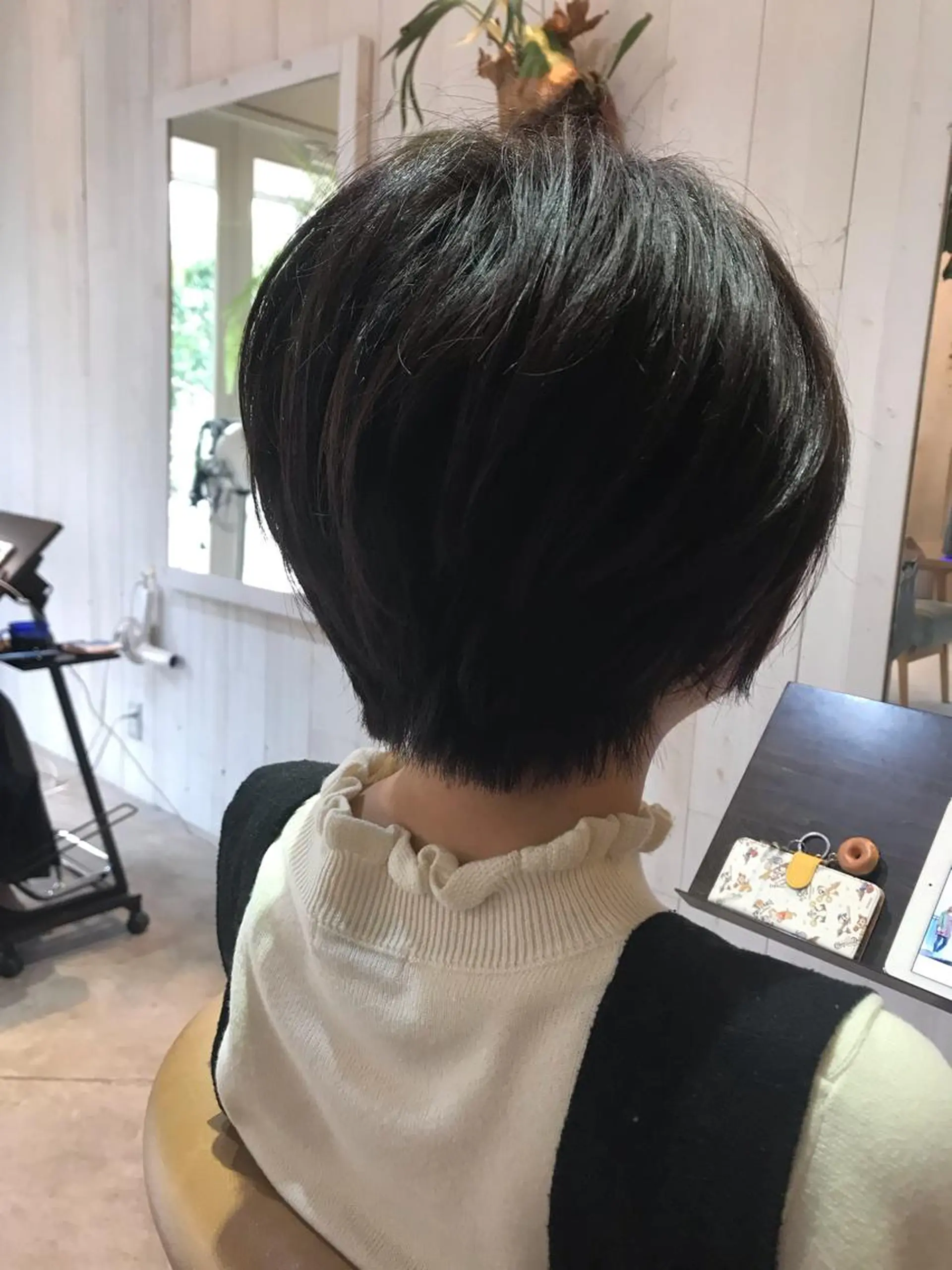 ショート ショートヘア ルーヴル所属・長尾 桃佳のヘアスタイル