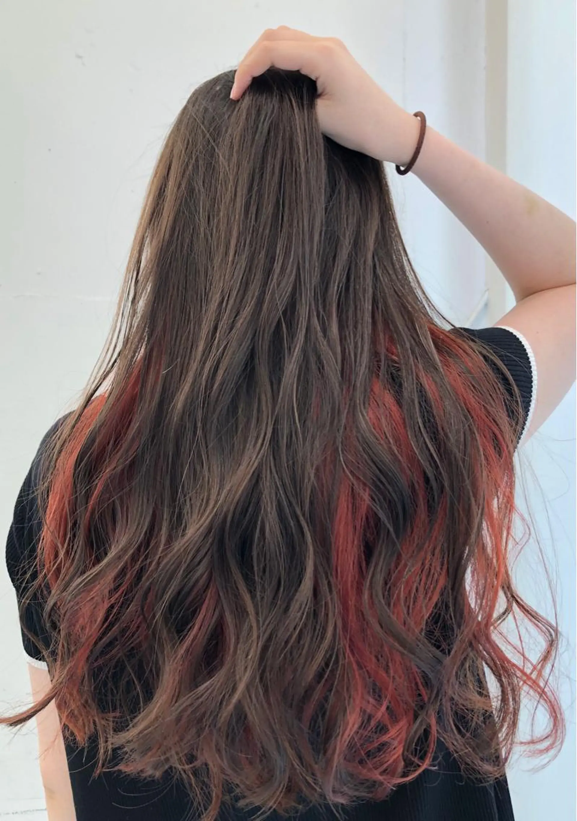 ロング カラー ハイトーンカラー インナーカラー レッドカラー un所属・un 溝の口 伊豆本のマツエク・マツパデザイン