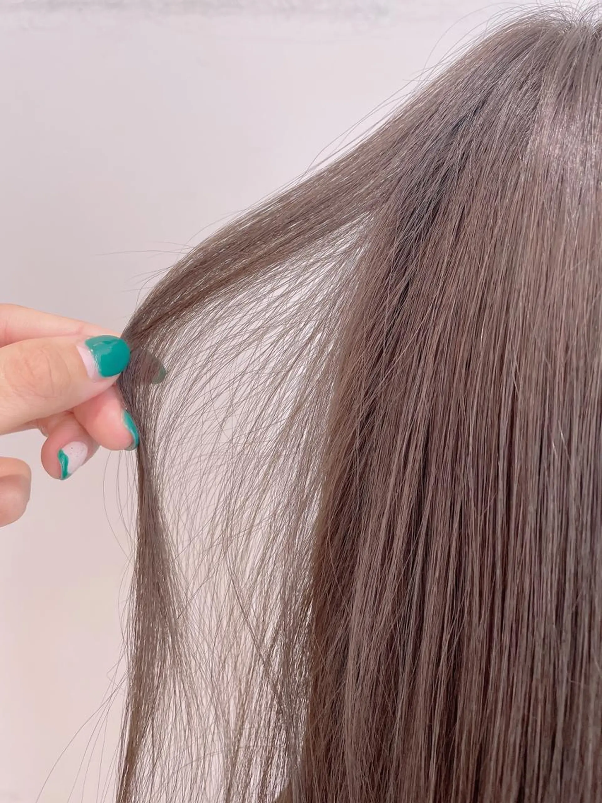 セミロング カラー ブリーチ ブリーチなしカラー カット ヘアカラー トリートメント 🦖鶴岡香純🦖 産休中のヘアスタイル