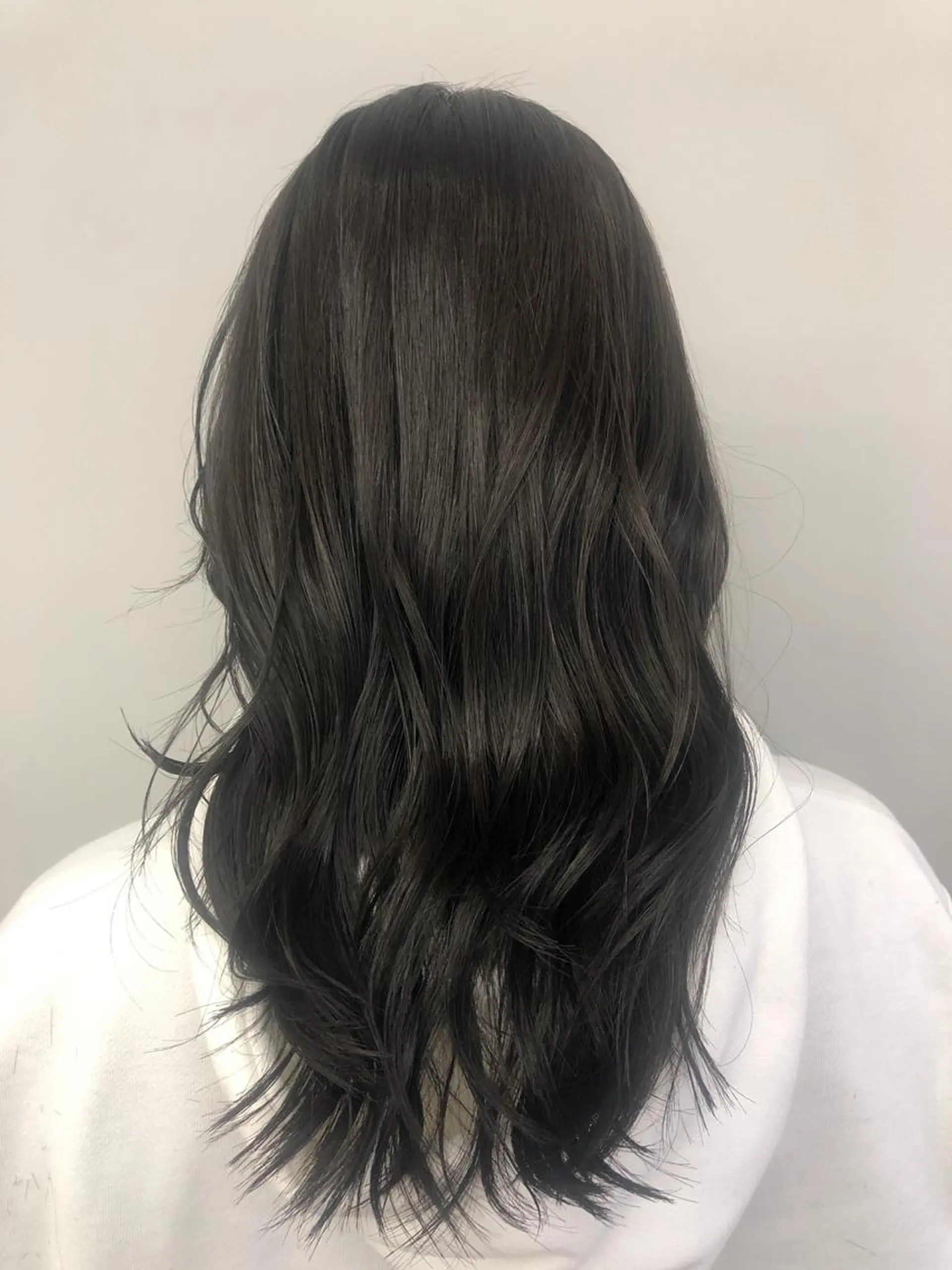 セミロング Libero by enVogueのヘアスタイル
