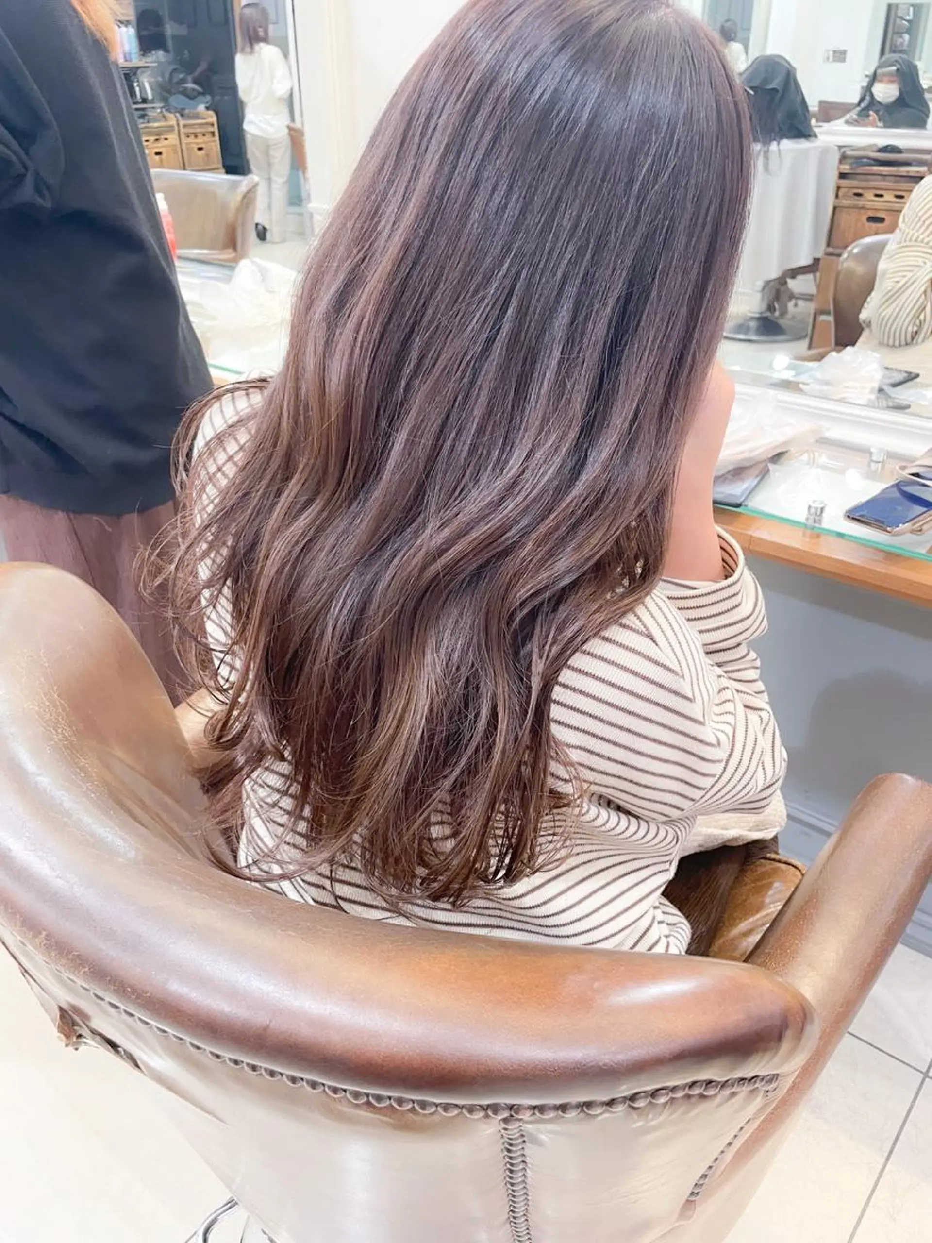ロング カラー ブラウンカラー チョコレートブラウン ロング カット ヘアカラー ✨カラー支持No.1 🧸ワキ カナコ🧸のヘアスタイル