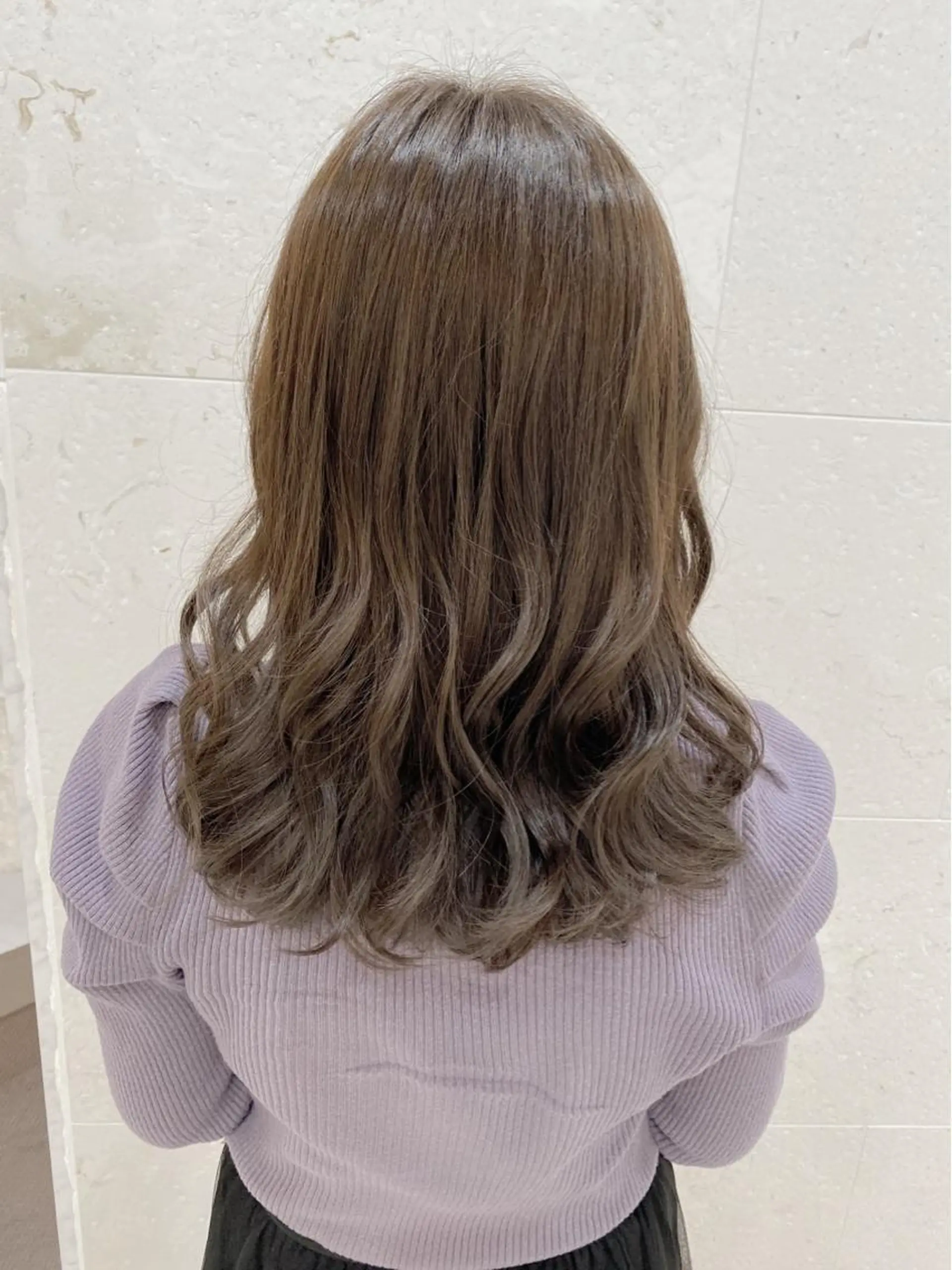 ミディアム カラー カット ヘアカラー トリートメント shanti 渡辺新也✂️のヘアスタイル