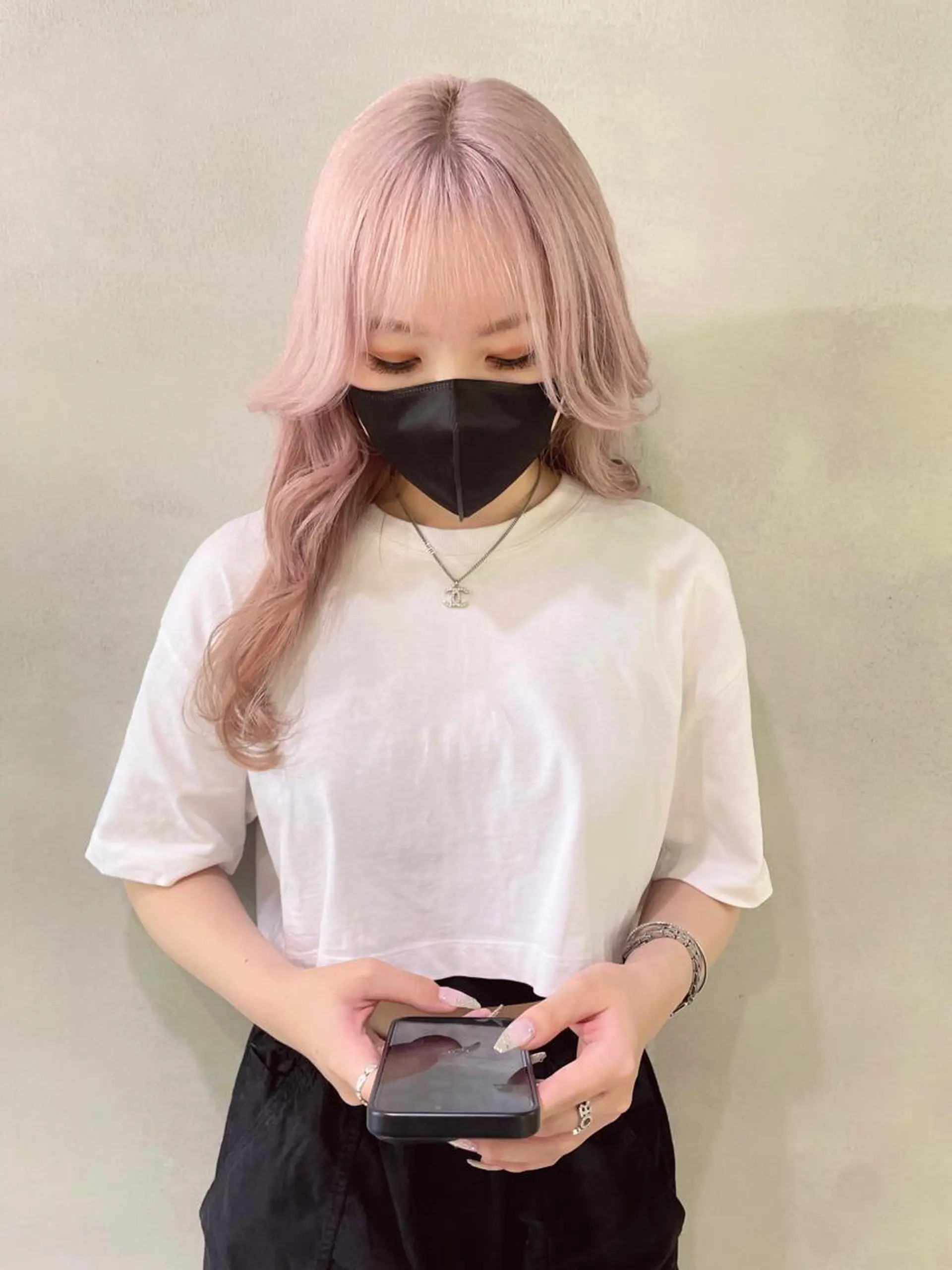 セミロング カラー ブロンド ハイトーンカラー ピンクカラー ホワイトピンク ボブ ヘアカラー トリートメント 心斎橋/ブリーチ minamiのヘアスタイル