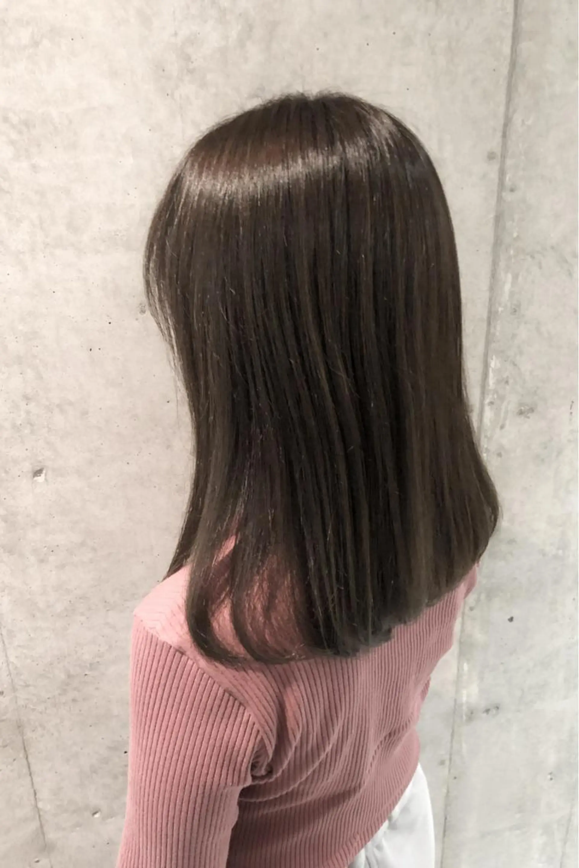 セミロング カラー パーマ ヘアアレンジ ブリーチ デザインカラー イヤリングカラー ハイライトカラー ハイライト 野口 秀人 🦋髪質改善🫧のヘアスタイル