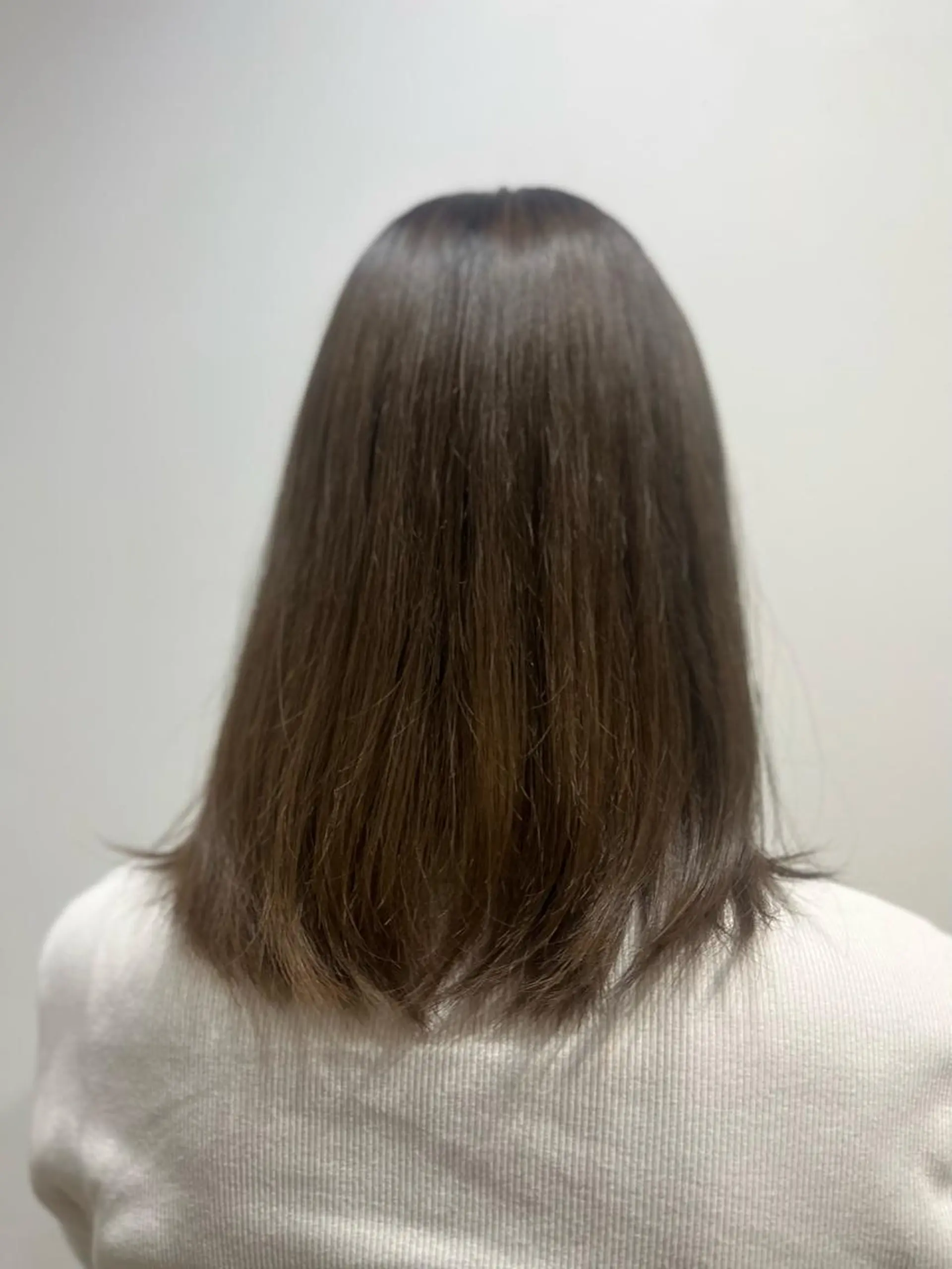 ミディアム ラベンダーブラウン 🫧ぷる艶カラー🫧 Yuubi🦩のヘアスタイル