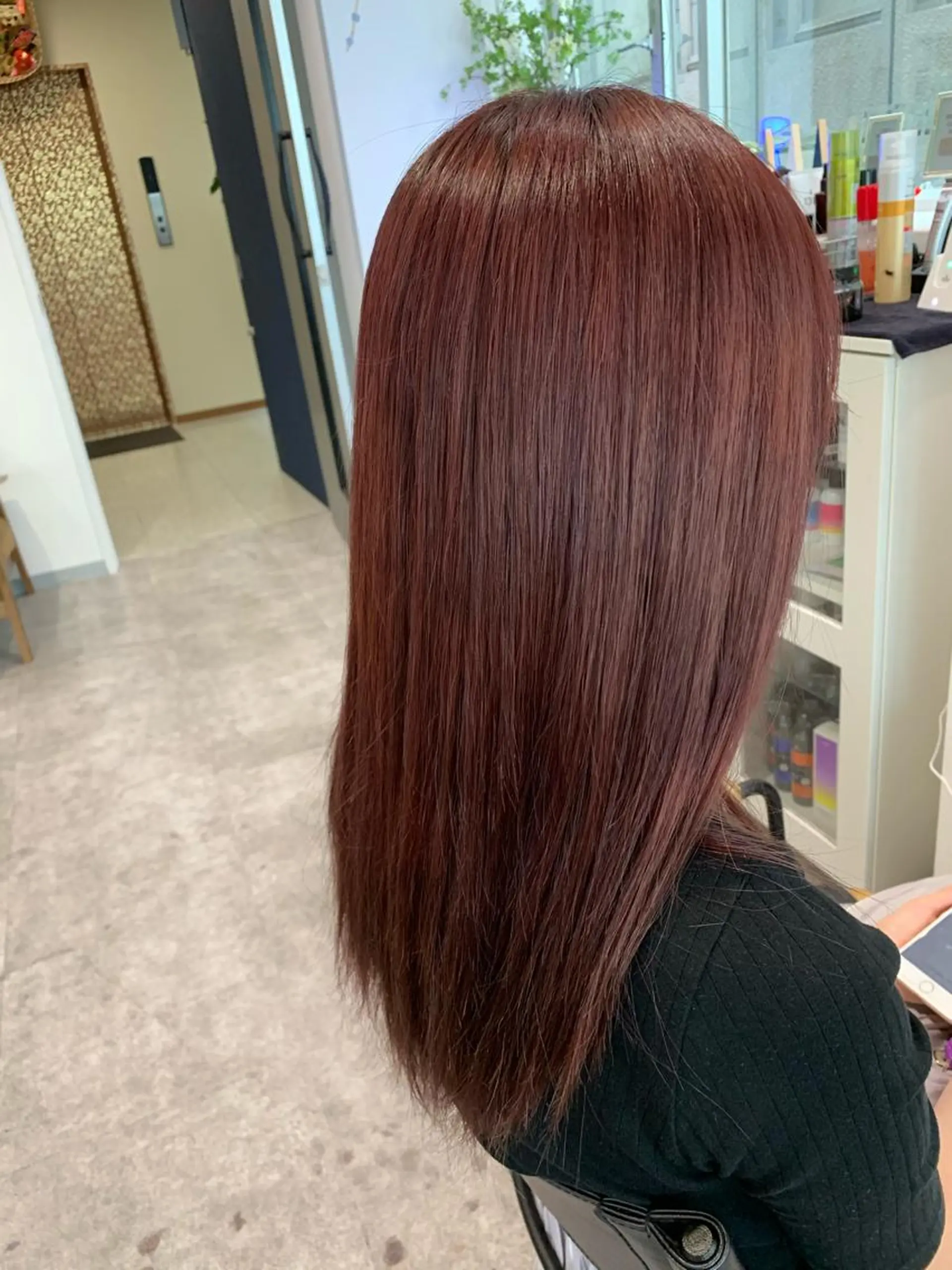 セミロング ヘアカラー 大人レイヤー ヨシミカズヤのヘアスタイル