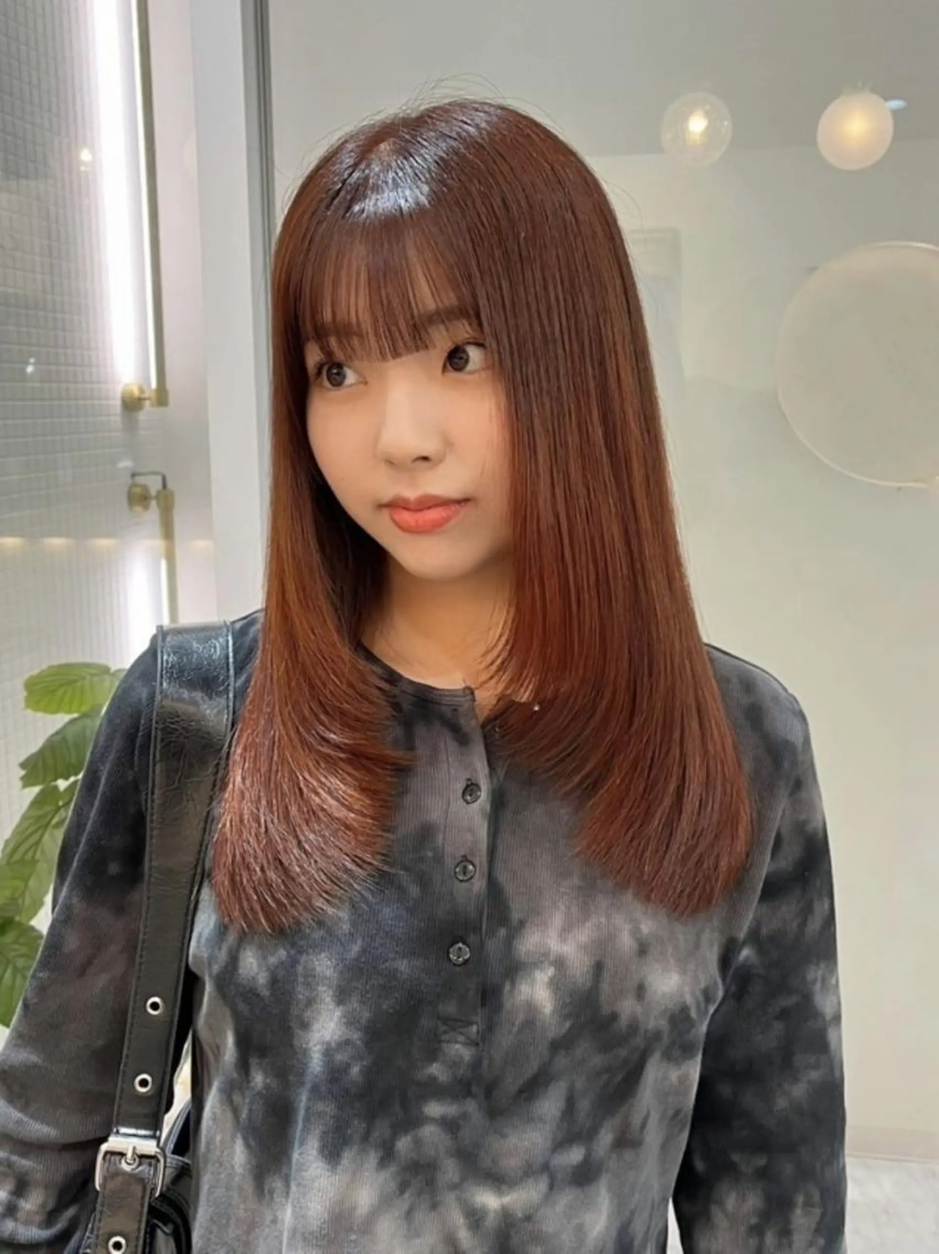 ロング カラー ベージュカラー オレンジ オレンジベージュ Moe モエの眉毛・アイブロウイメージ