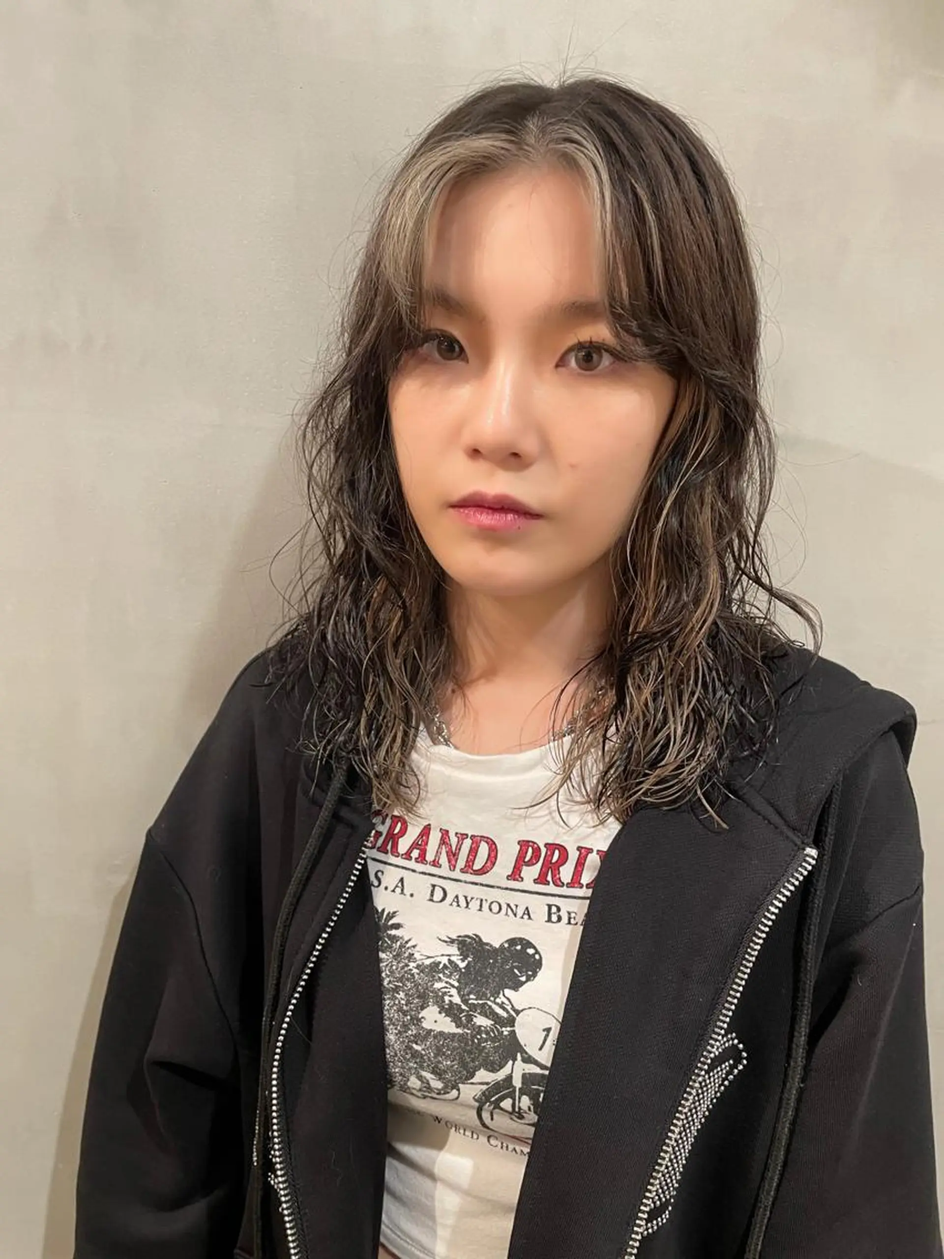 ミディアム カラー ヘアカラー 優 作のヘアスタイル