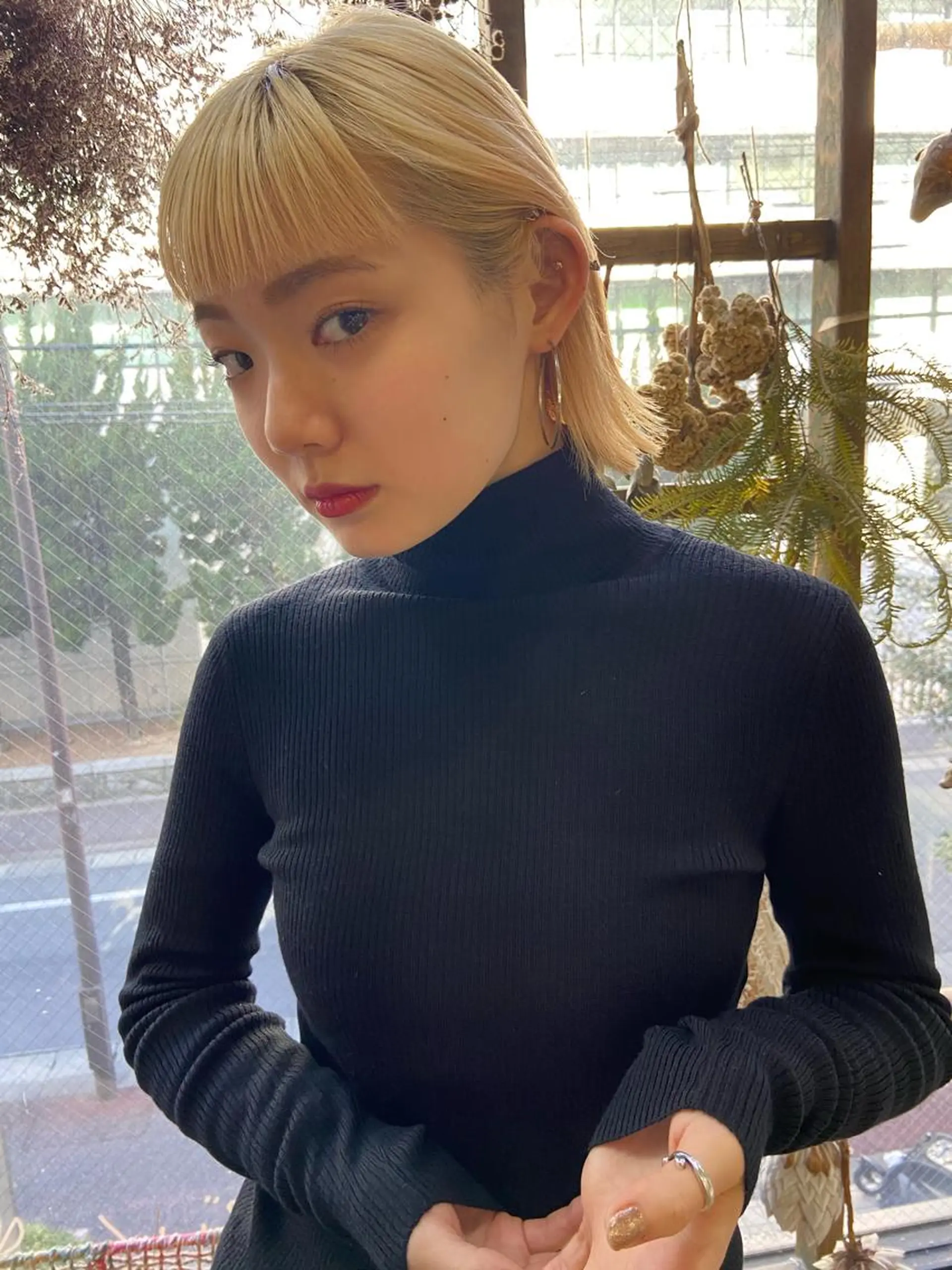 ショート カラー ベージュカラー ブリーチ ハイトーンカラー カット ヘアカラー トリートメント 松尾太樹 【pia】福岡美容室のヘアスタイル