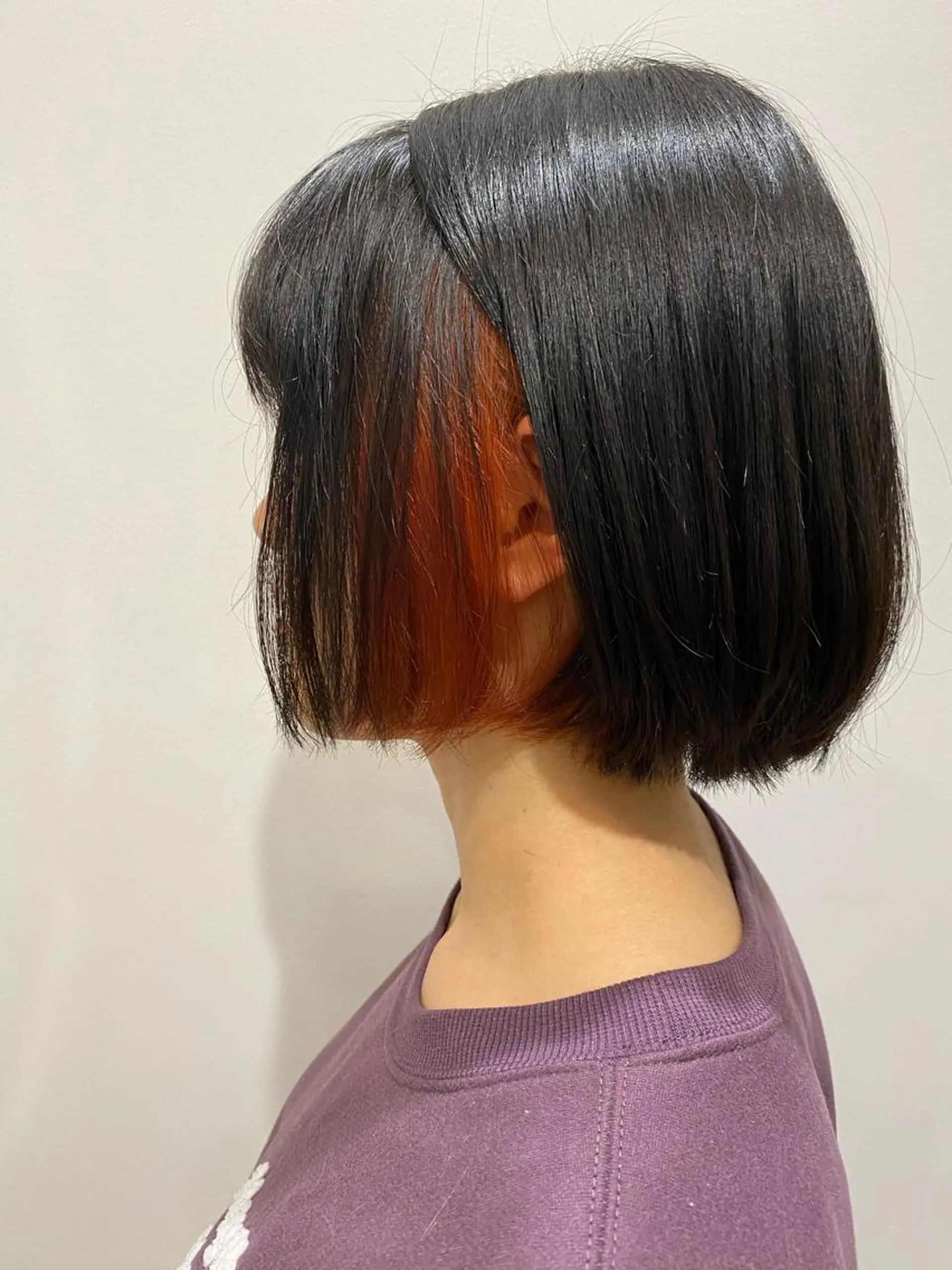 ミディアム カラー インナーカラー オレンジ ヘアカラー 入江 志穂のヘアスタイル