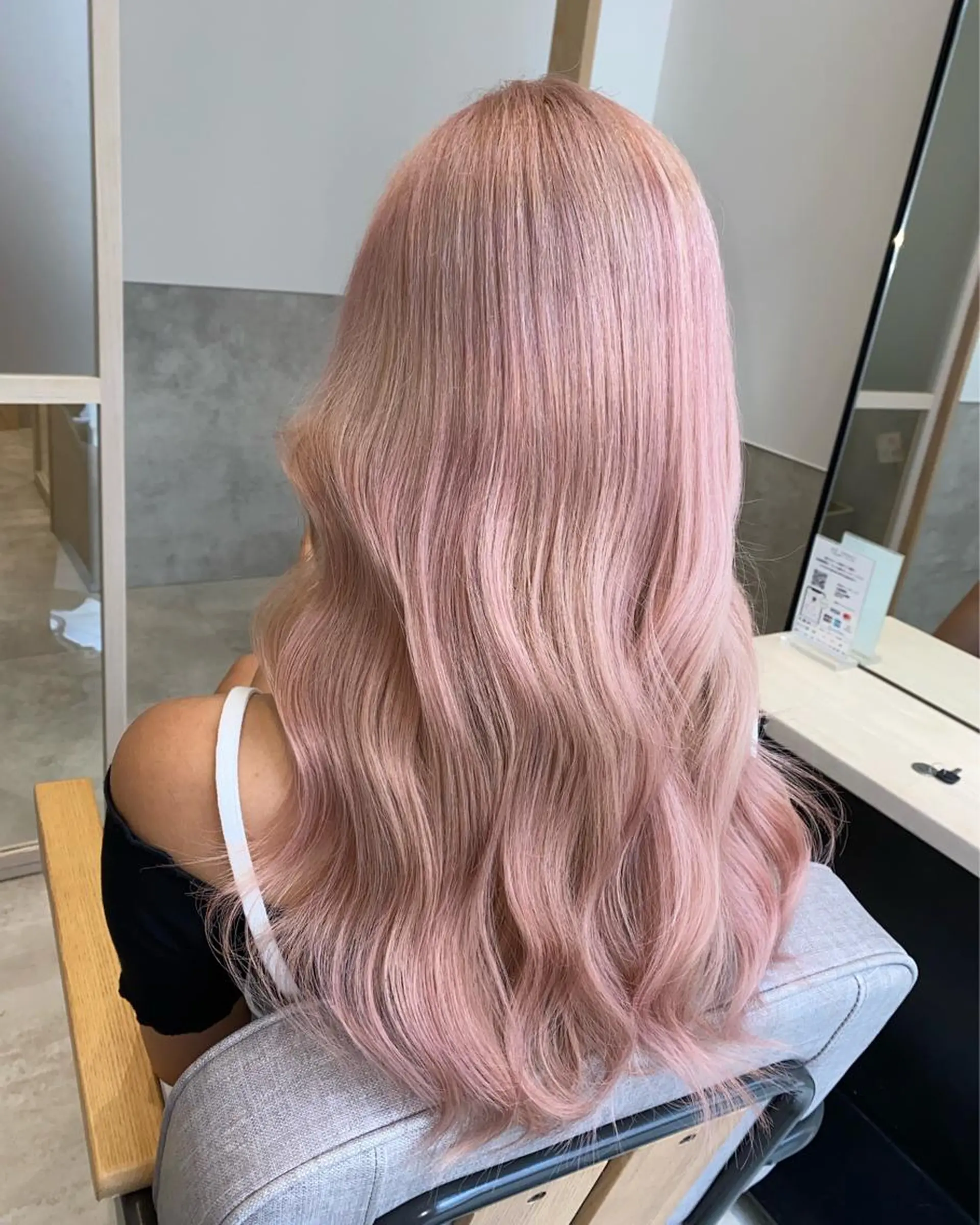 セミロング カラー カット ヘアカラー トリートメント gotoday所属・上品カラー HIDEのヘアスタイル