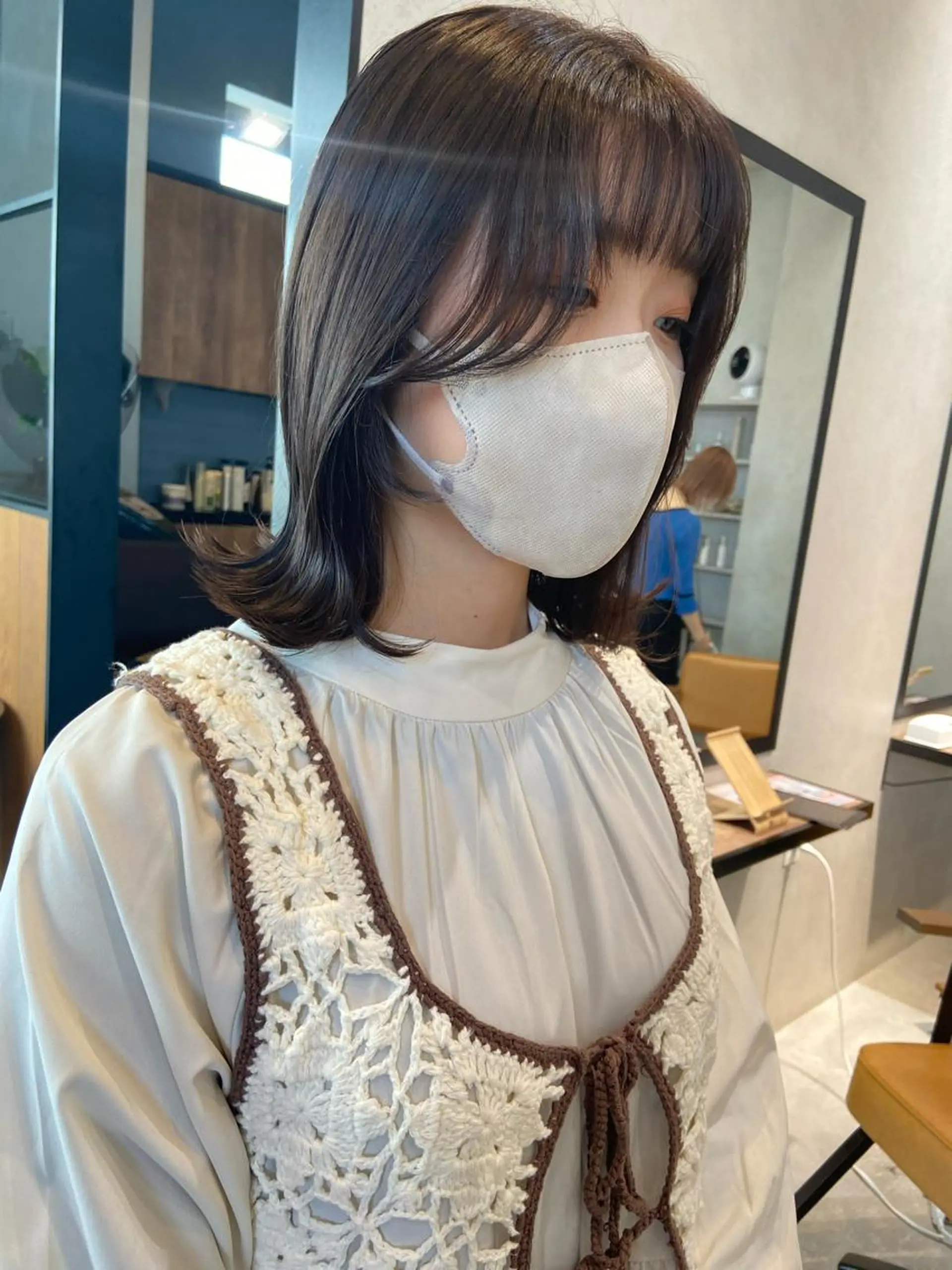 ミディアム カット ヘアカラー トリートメント GLROW haruhiのヘアスタイル