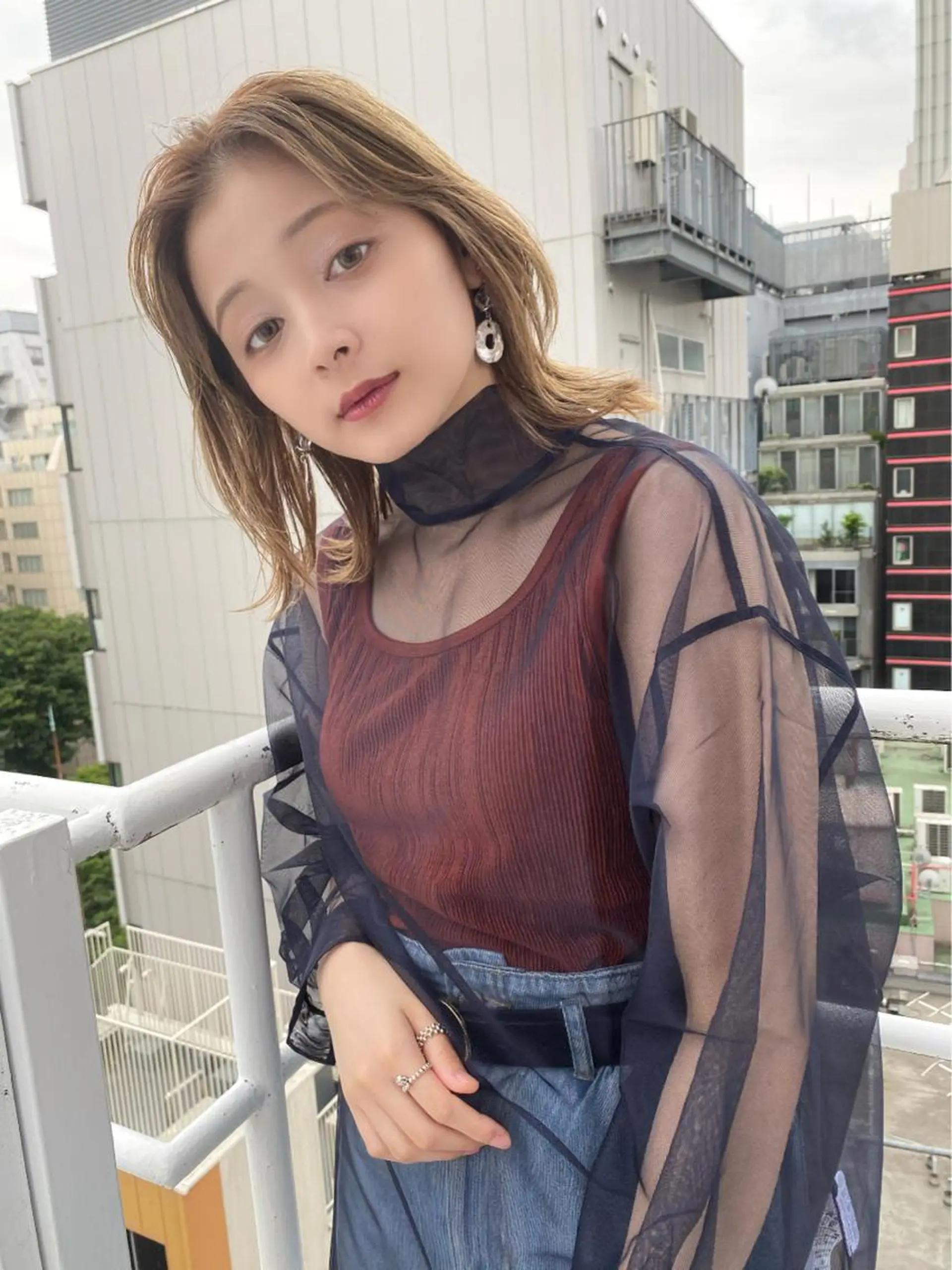 ヘアカラー トリートメント プレイングカラー🤍 細めハイライトのヘアスタイル