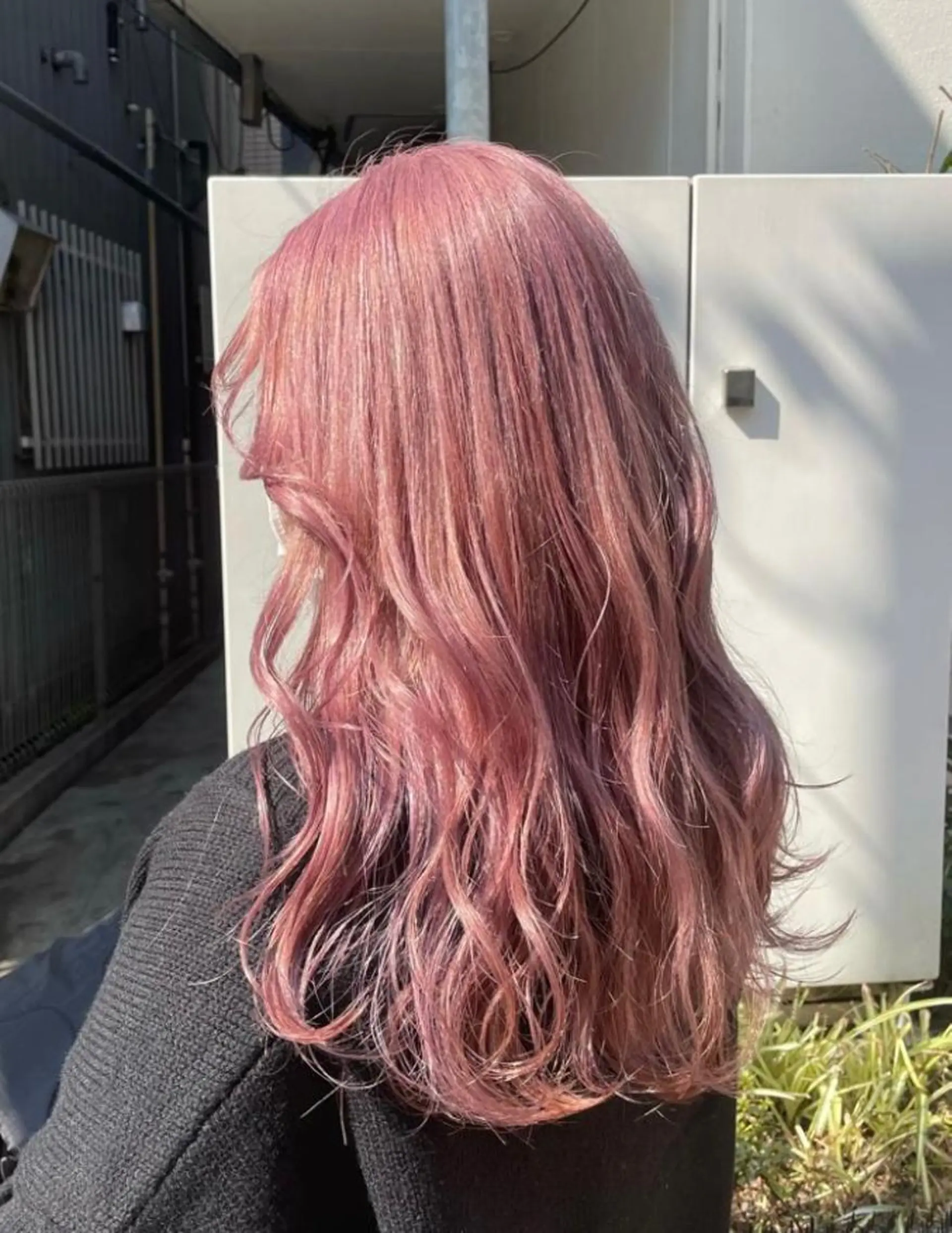 ロング カラー ヘアカラー トリートメント ヘッドスパ ヘアセット 小顔ショート✨️ RIEのヘアスタイル
