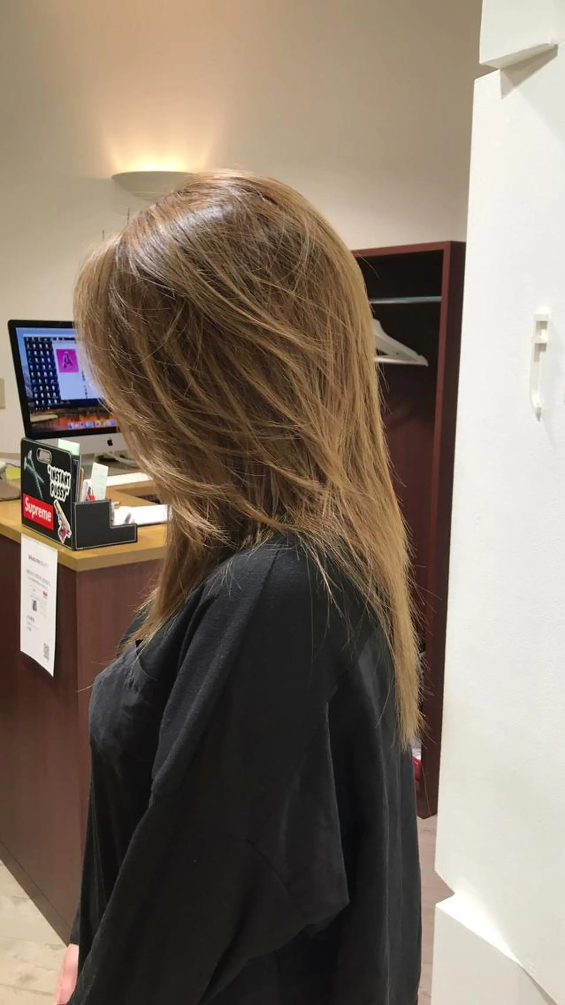 セミロング カラー パーマ ヘアアレンジ メンズ キッズ ネイル マツエク・マツパ Leyシェアサロン所属・KenIchi施術者 1%未満ドライカットのヘアスタイル