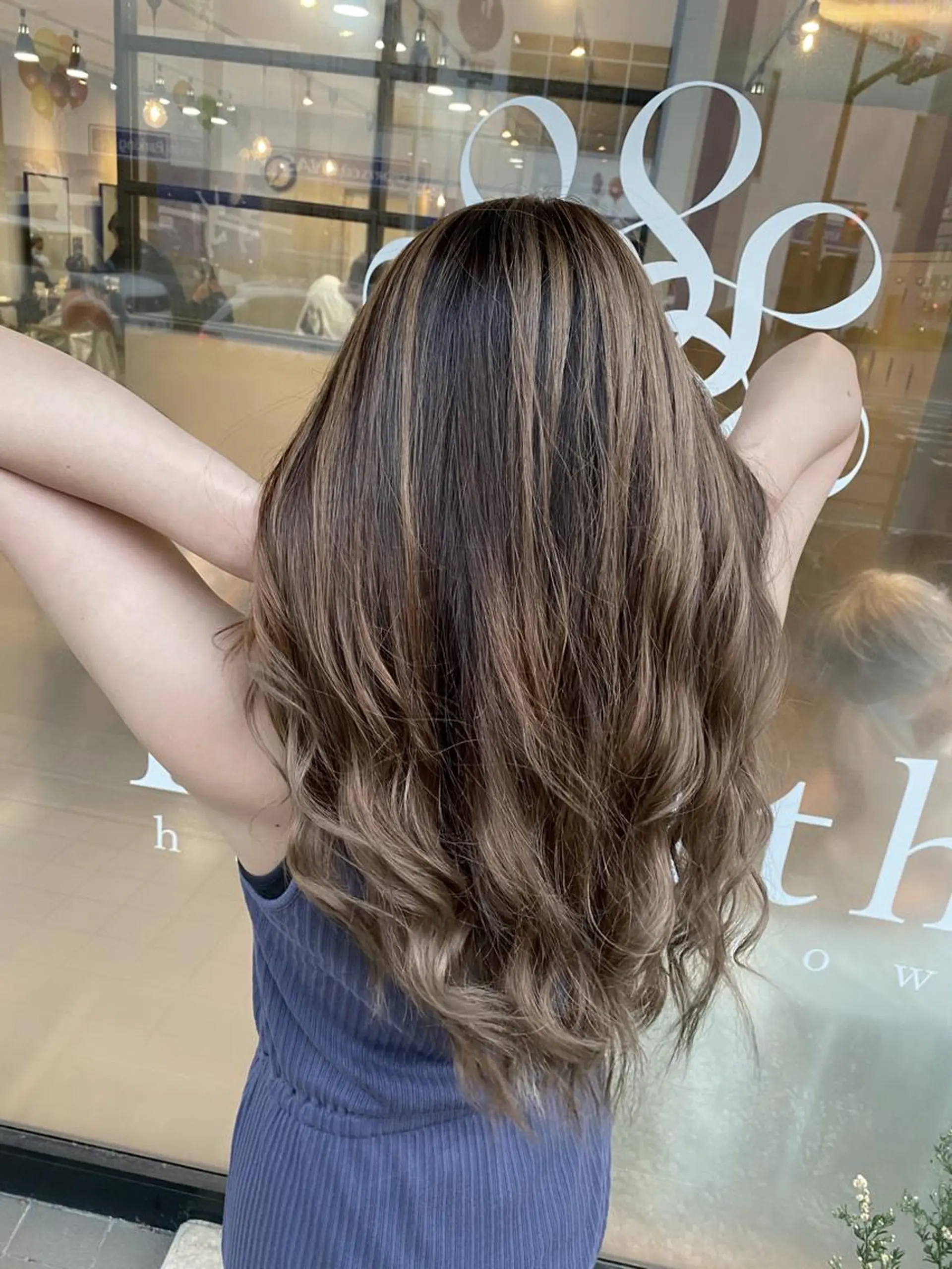 ロング カラー ヘアアレンジ ヘアカラー トリートメント Belle hair Design青野大貴のヘアスタイル