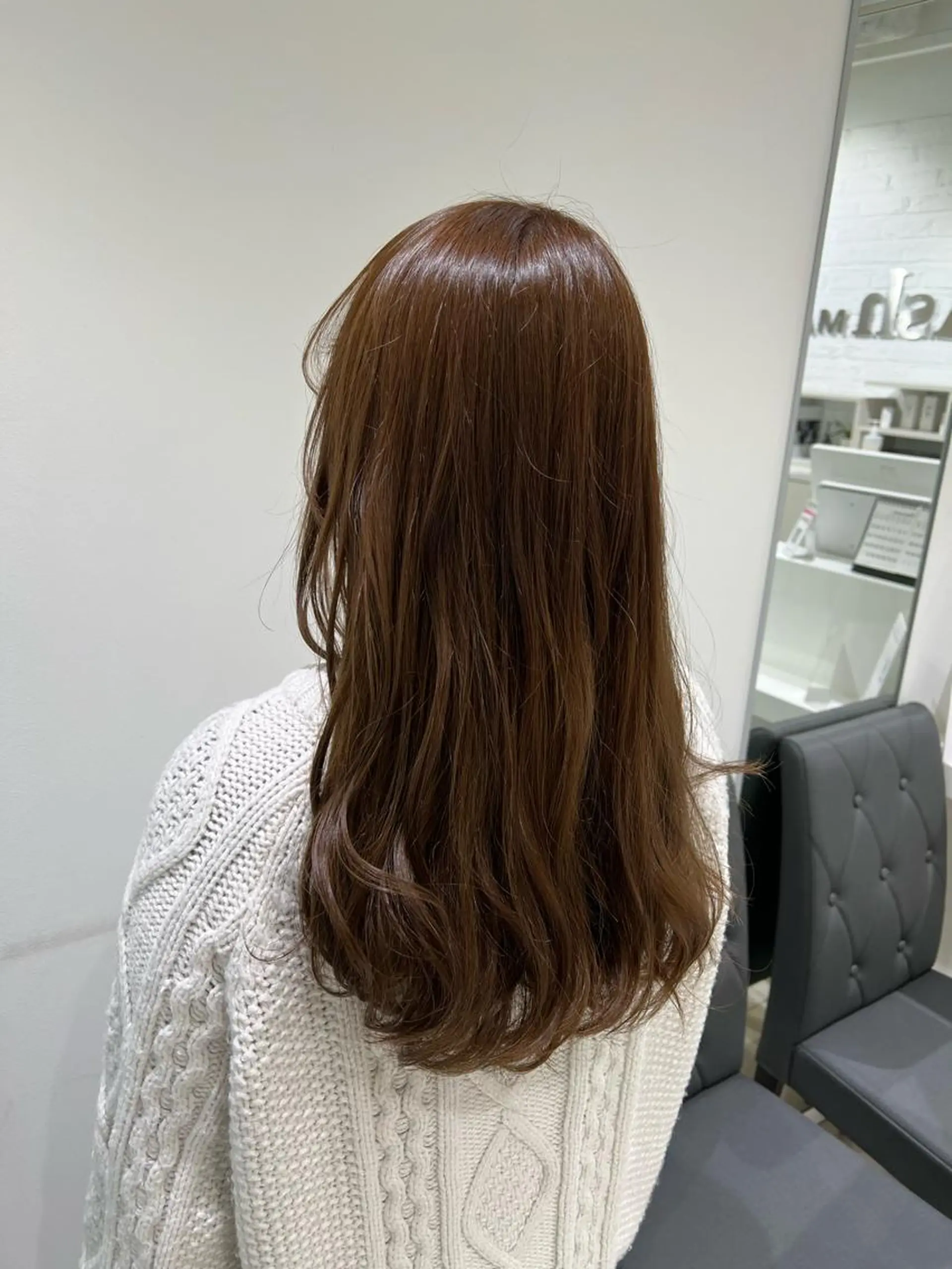 ロング カラー ベージュカラー ブリーチ ヘアカラー 【暖色カラー特化】 中山由梨のヘアスタイル