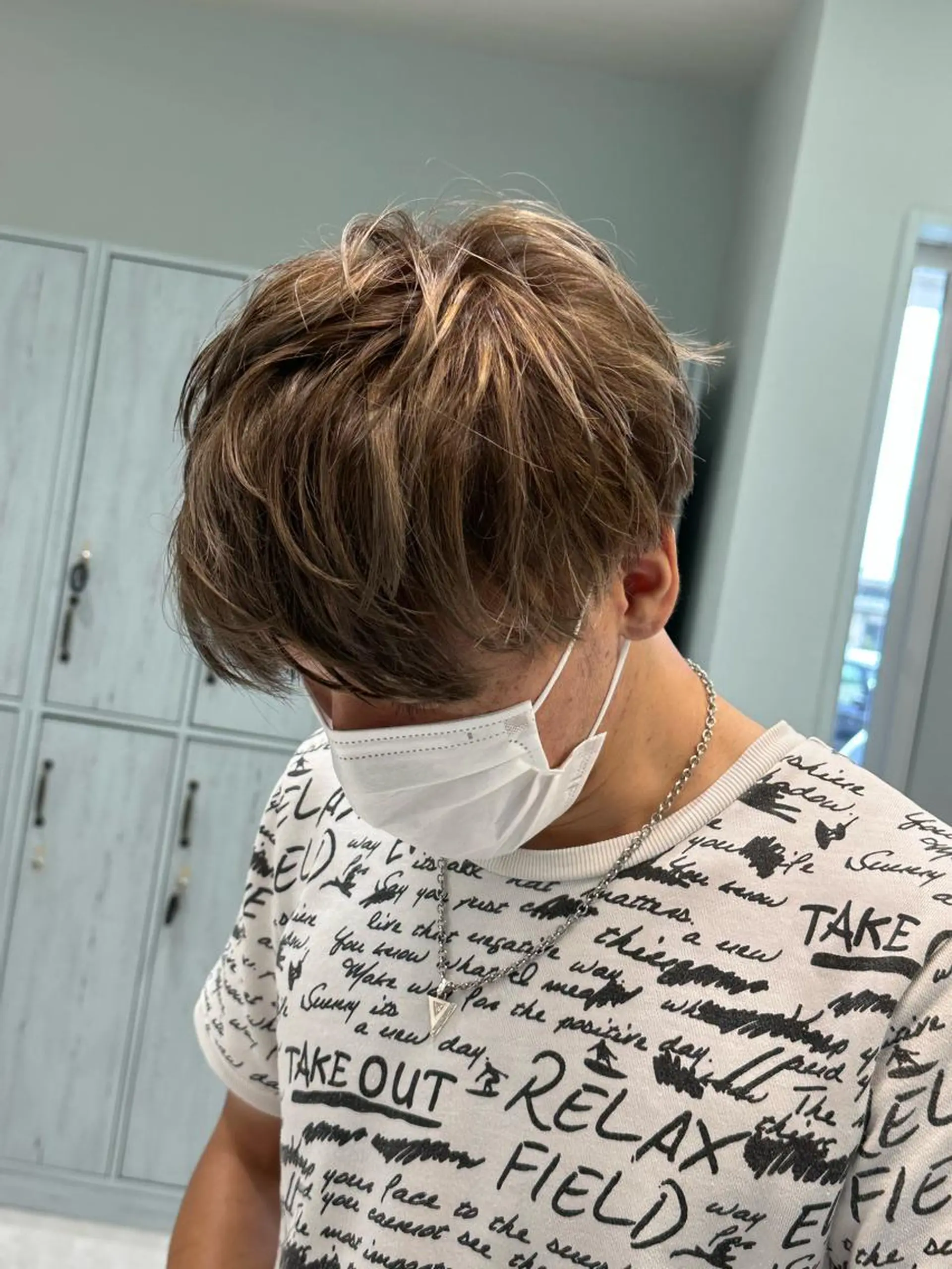 ショート カラー 中川 茜里のヘアスタイル