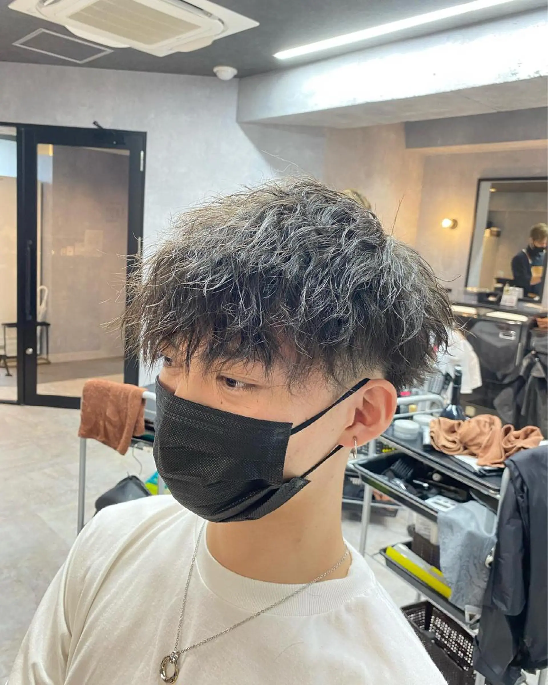 ショート パーマ メンズ ショートヘア メンズサロンANDY 御堂筋なんば店所属・大阪メンズヘアのプロ 高橋 直希のヘアスタイル