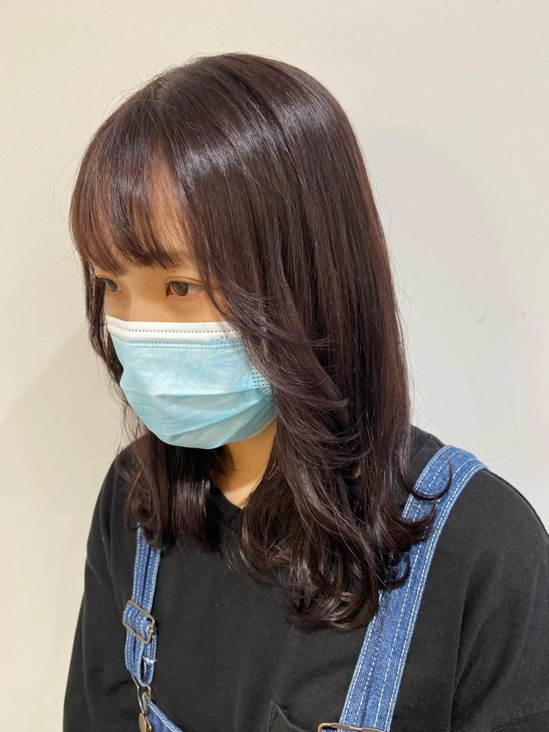 ミディアム 小畑 杏実のヘアスタイル