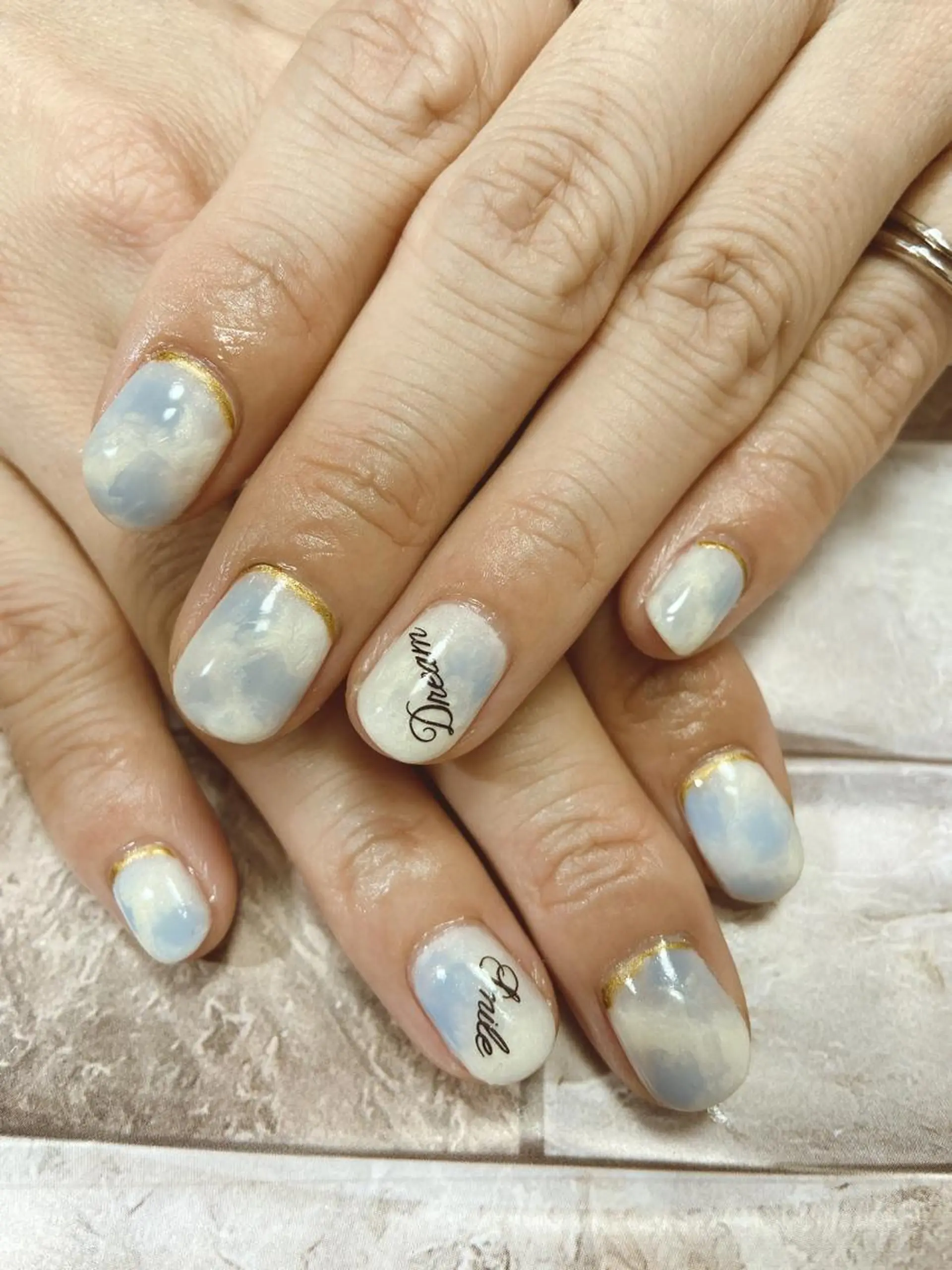ネイル ハンドネイル フットネイル Lokahi NAILのネイルデザイン