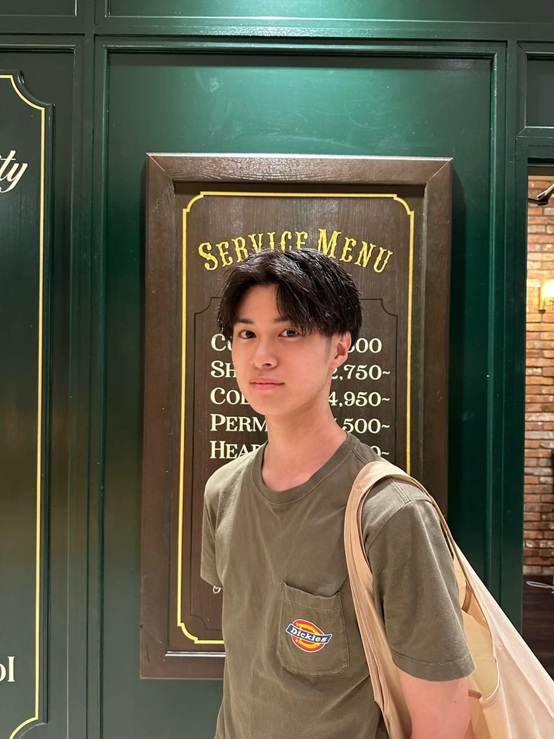 ショート ヒロ銀座 ヘアーサロン名駅西口店所属・ヒロ銀座名駅西口 長尾 匡起のヘアスタイル