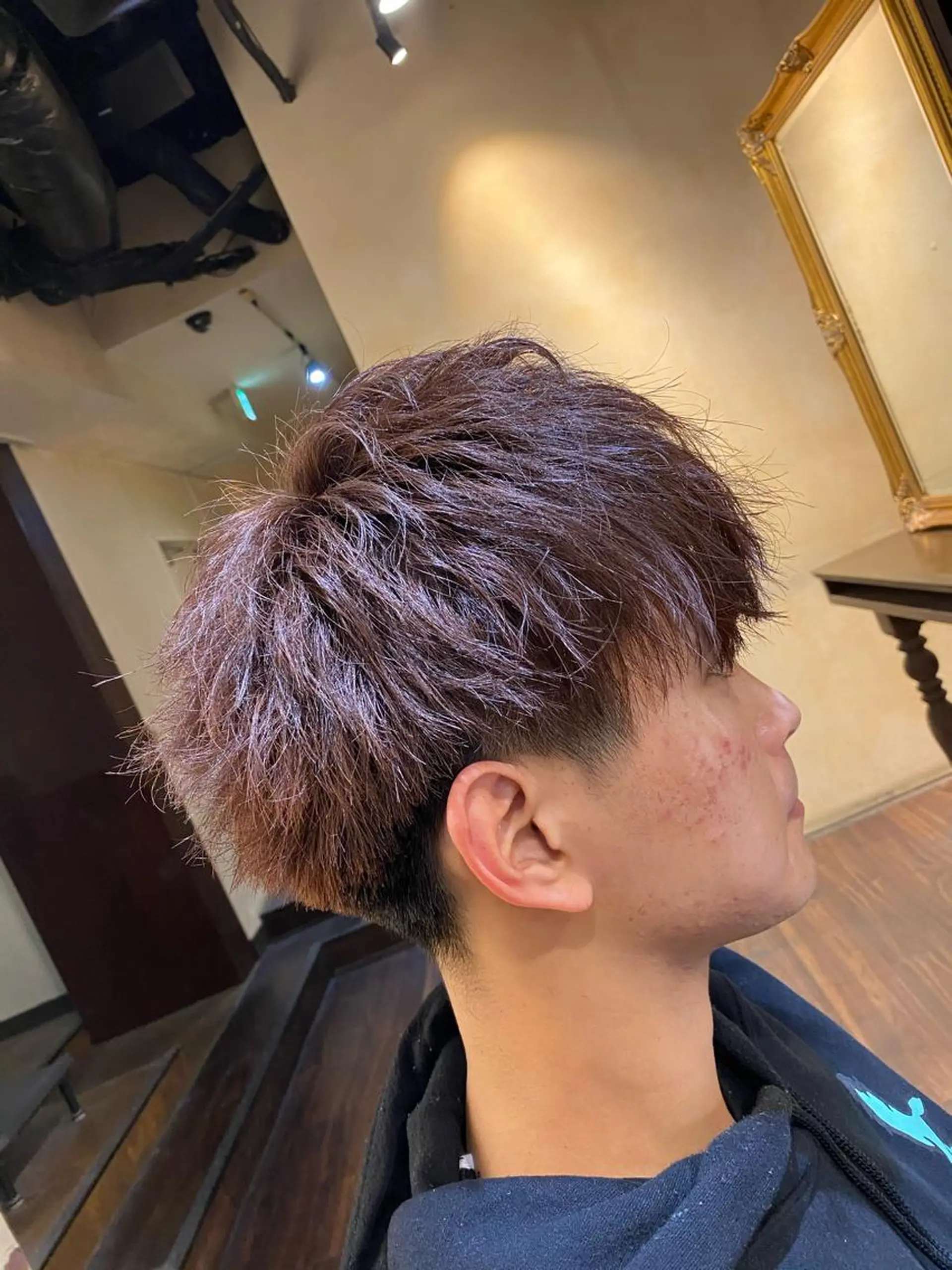 メンズ メンズブリーチ マッシュ カット ヘアカラー メンズサロンANDY 御堂筋なんば店所属・大阪メンズヘアのプロ 高橋 直希のヘアスタイル