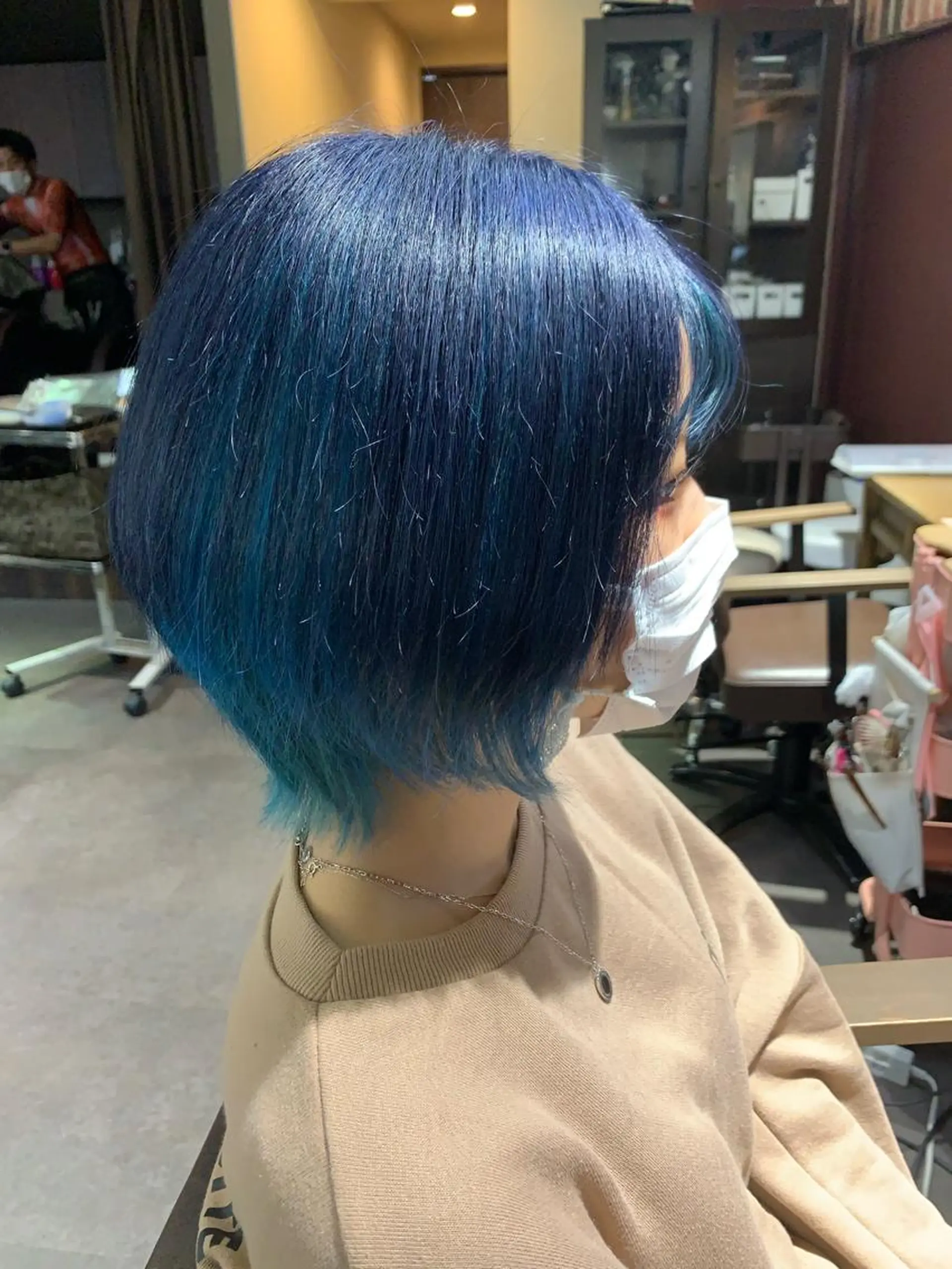 カラー エミュスト心斎橋所属・🎨カラー&髪質改善 職人　松葉優希のヘアスタイル