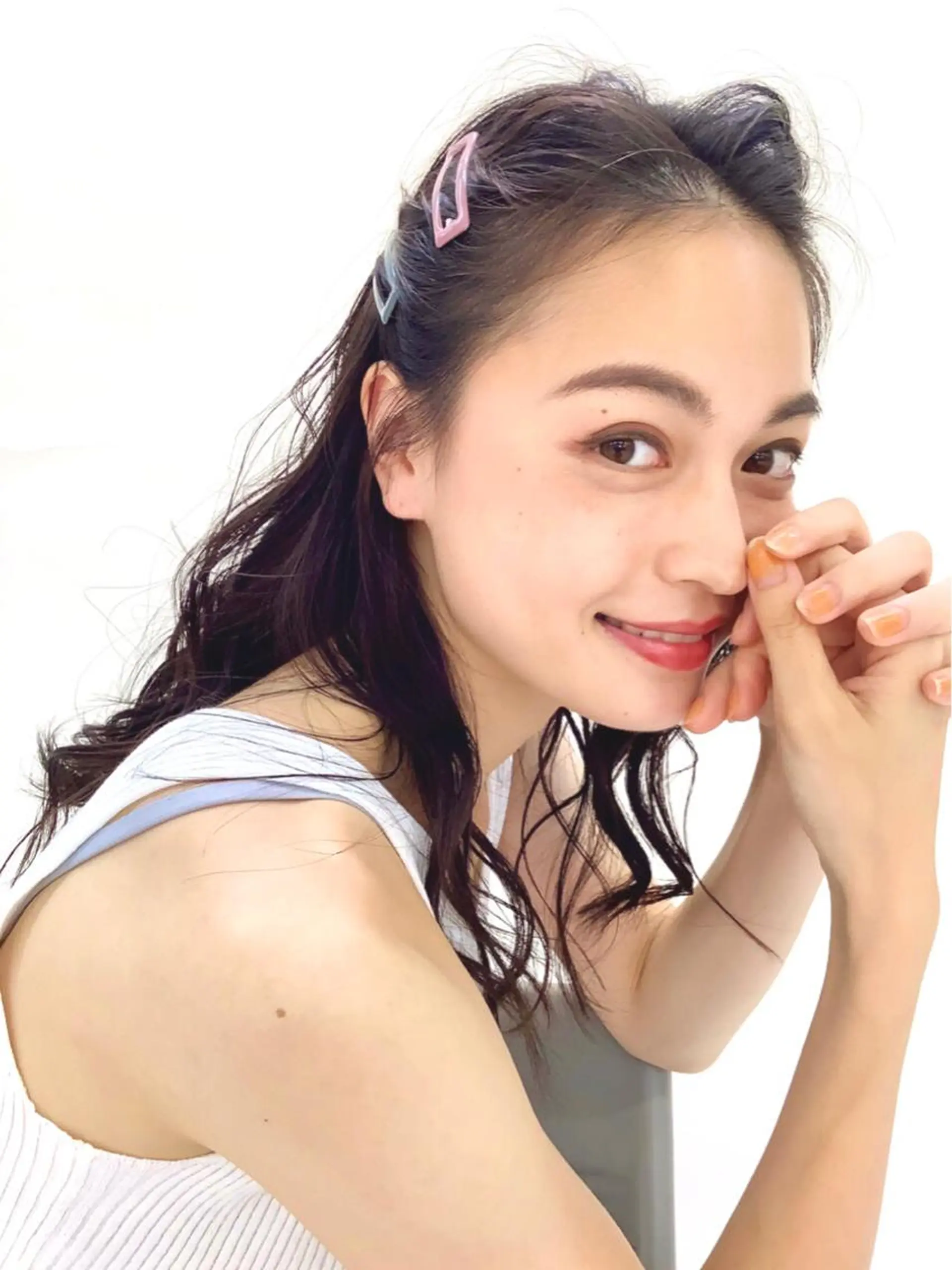 セミロング カラー ヘアアレンジ 透明感カラーブリーチ 🌼シゲモトアヤ🌼のヘアスタイル