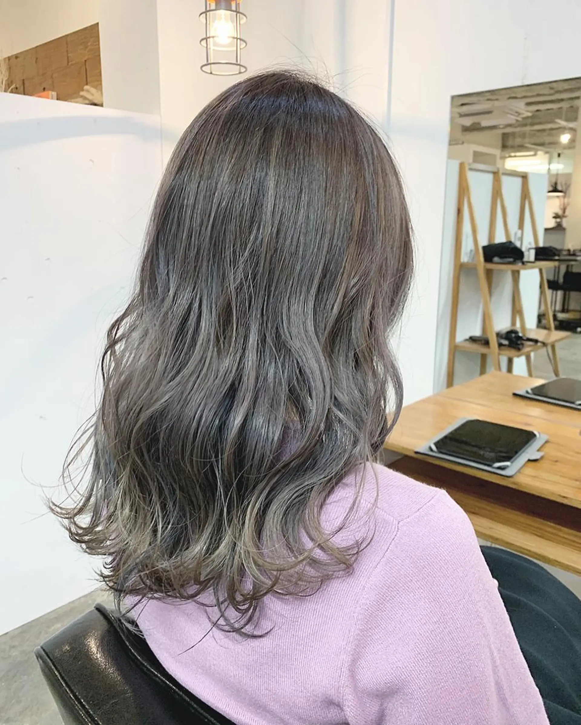 ロング カラー カット ヘアカラー トリートメント LEB所属・下河 宗太のヘアスタイル