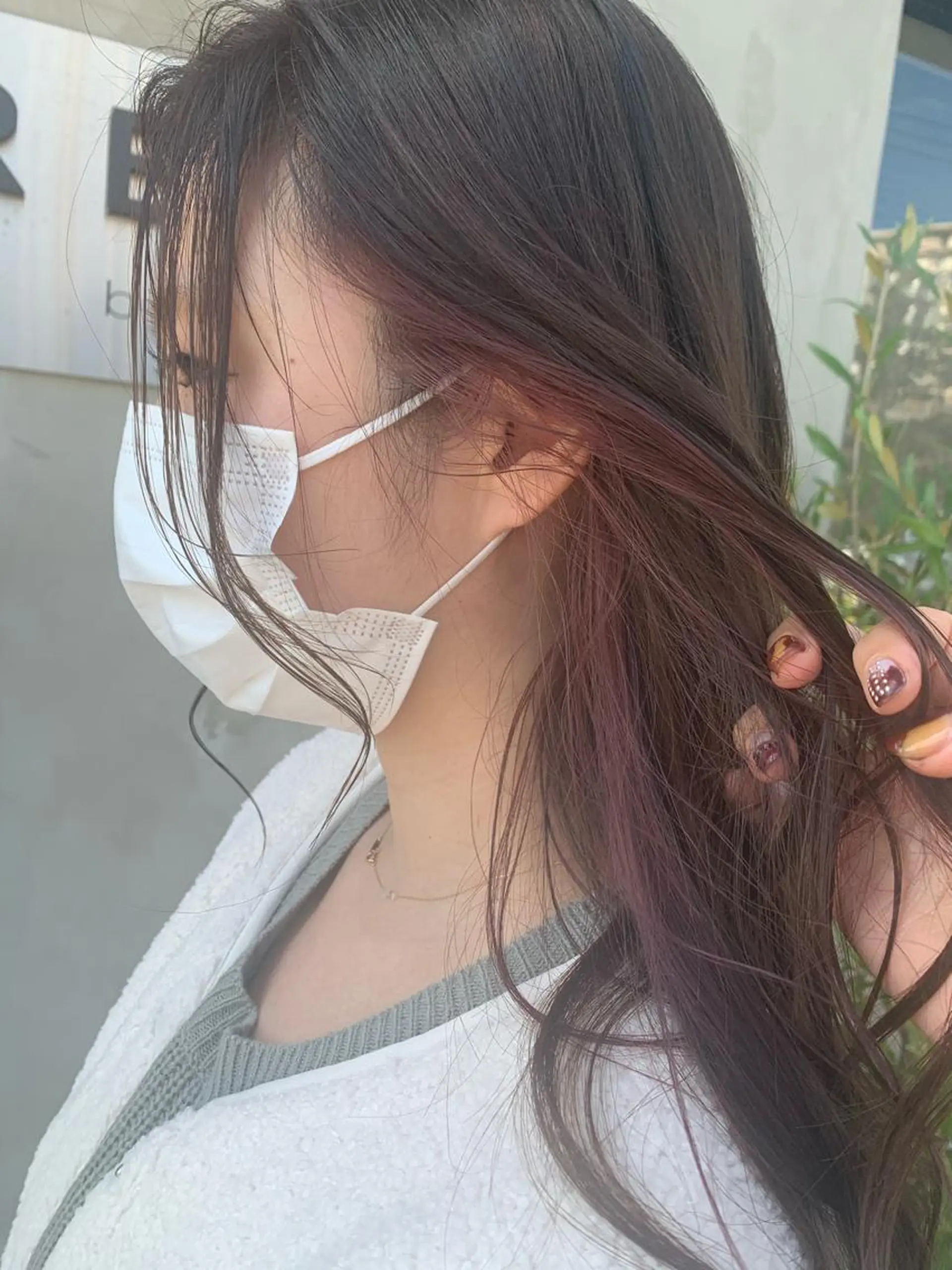 セミロング カラー イヤリングカラー まつ毛パーマ🤎 透明感カラー🌿のヘアスタイル