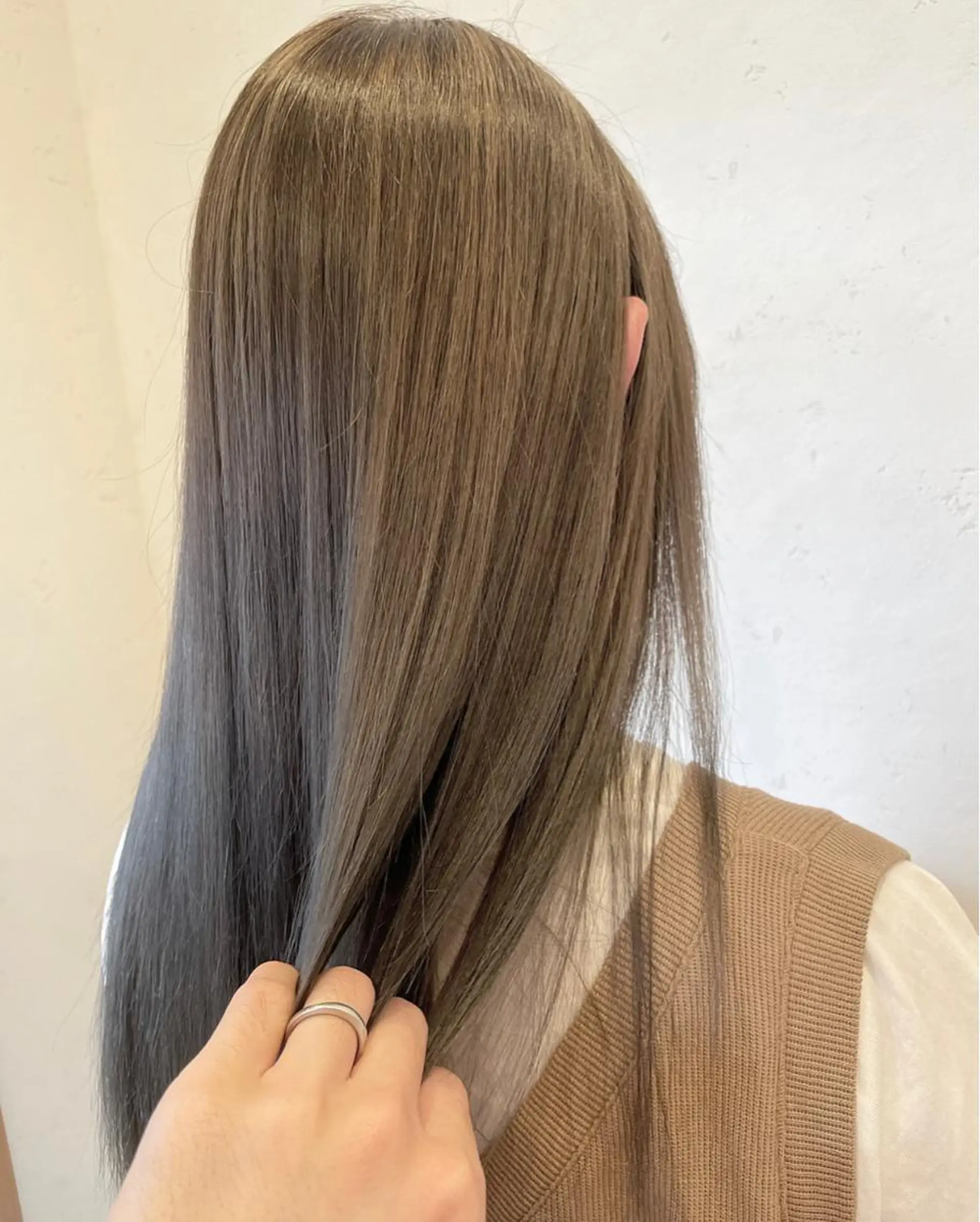 セミロング カラー ヘアアレンジ カット HUENEST アカデミーサロンのヘアスタイル