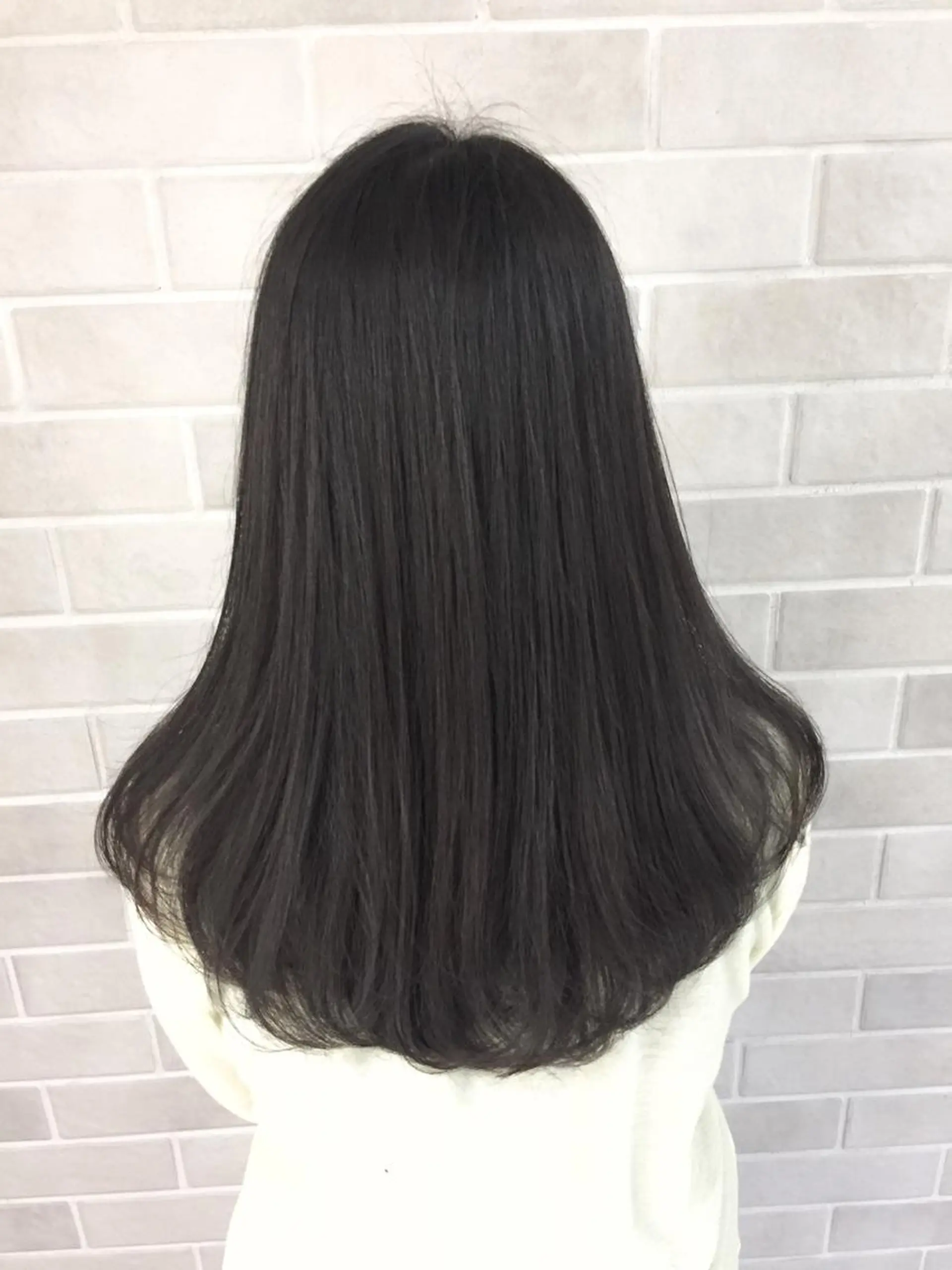 セミロング 韓国系ダブルカラー✨ ハイライト専門✨春日のヘアスタイル