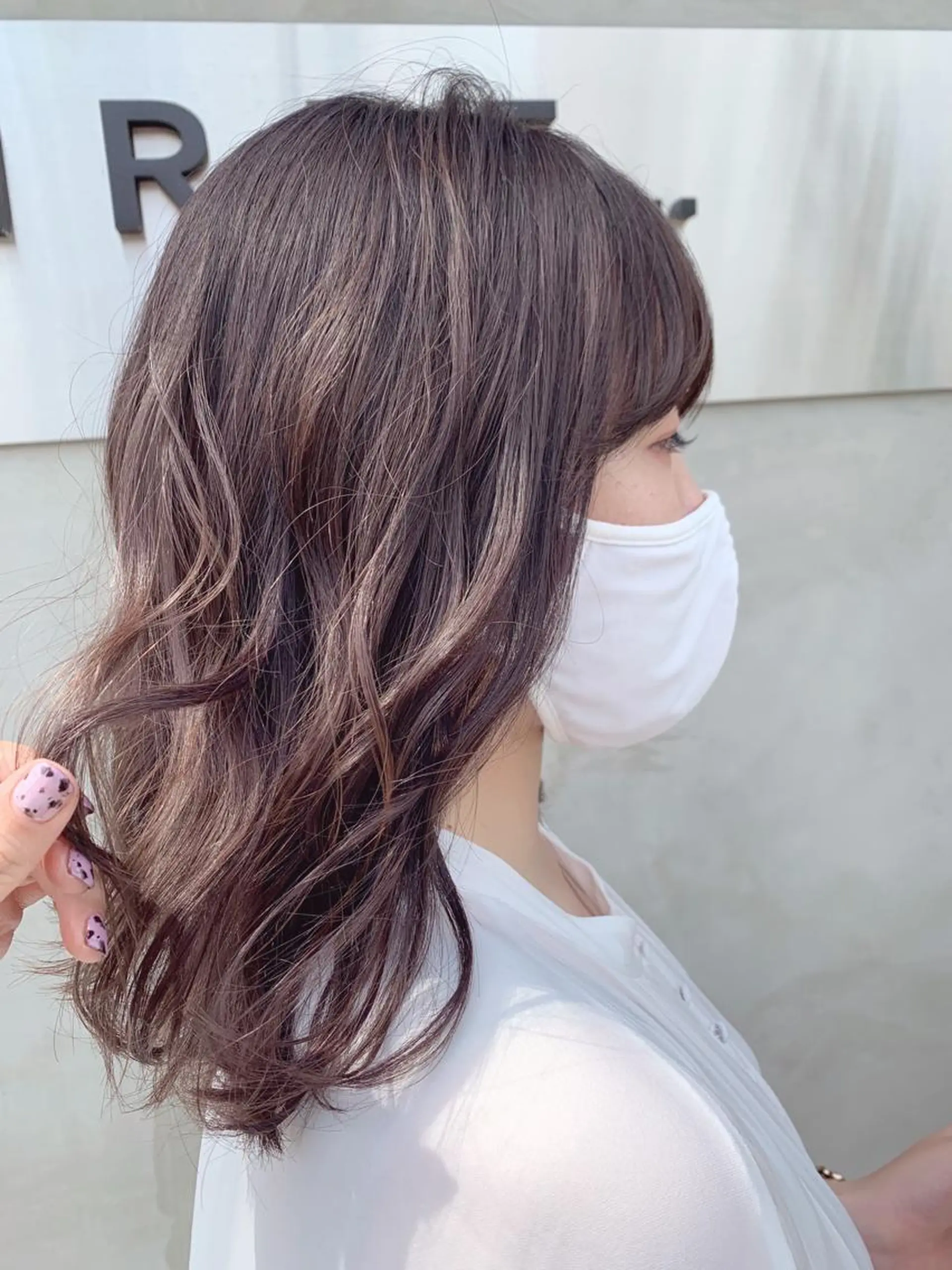 ミディアム カラー ヘアアレンジ ベージュカラー まつ毛パーマ🤎 透明感カラー🌿のヘアスタイル