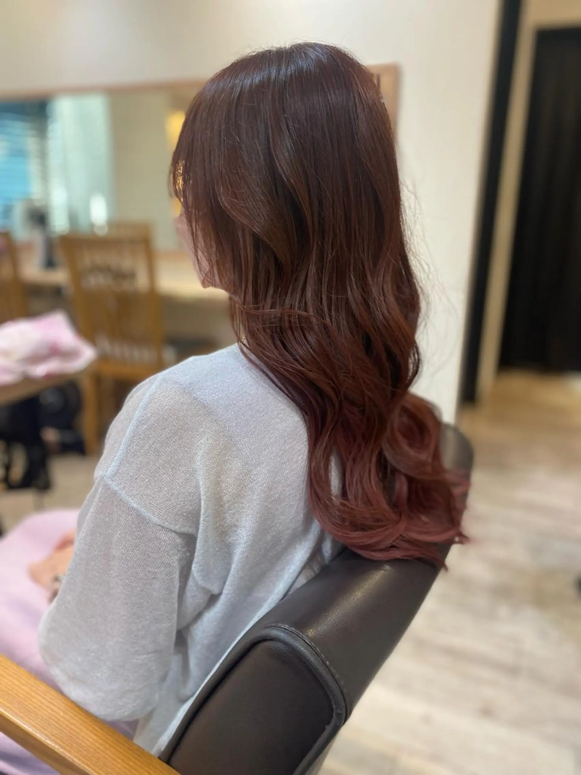 ロング カラー ヨシダ フミノリのヘアスタイル