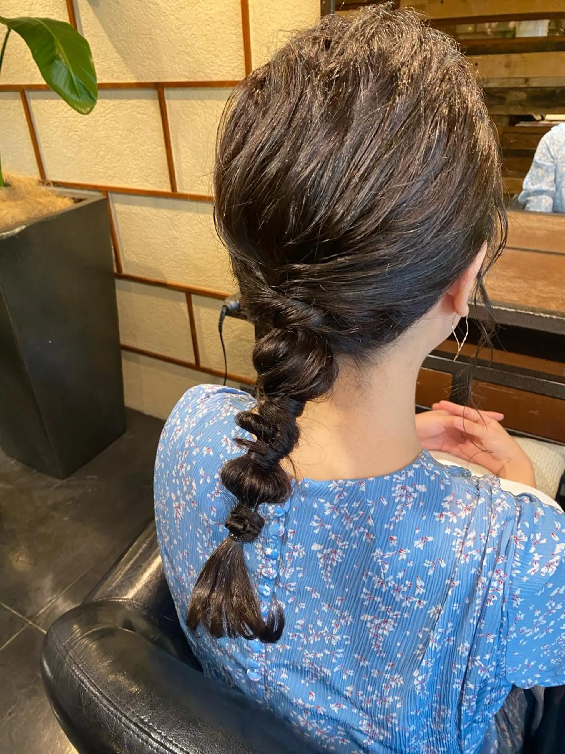 セミロング 玉ねぎヘアー ヘアセット 白井 雅美のヘアスタイル