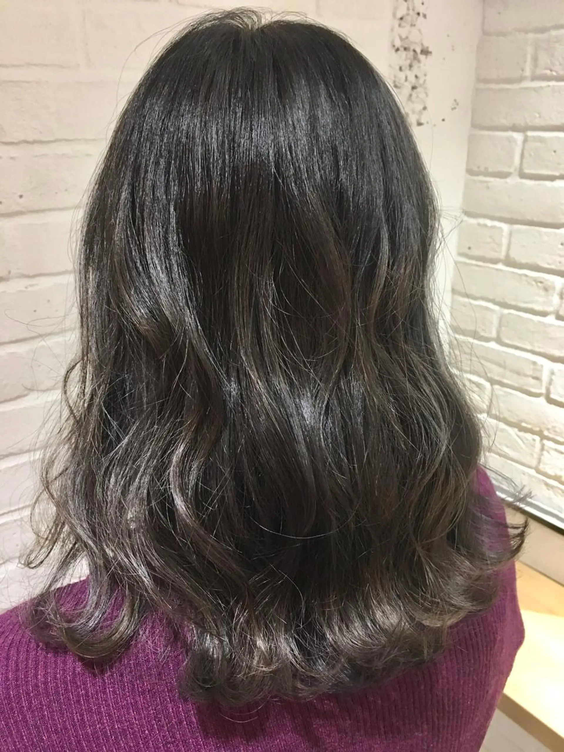 ミディアム カラー ブリーチ グラデーションカラー グレージュ ラベンダーカラー ラベンダーグレージュ ヘアカラー トリートメント 💈平島 拓也💈のヘアスタイル