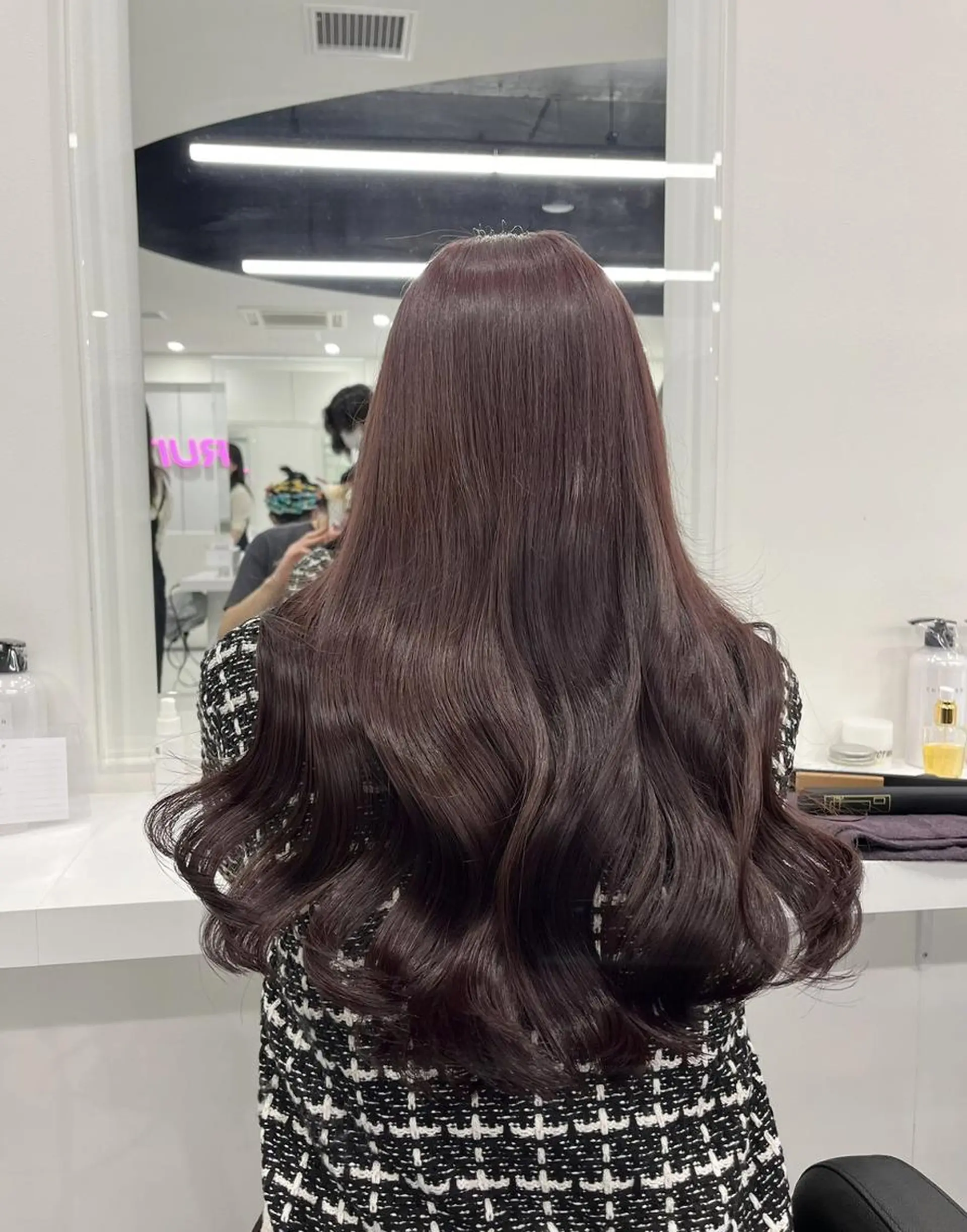 ロング カラー ガーリー♡女の子っぽ ヘア♡ピンクカラー♡のヘアスタイル