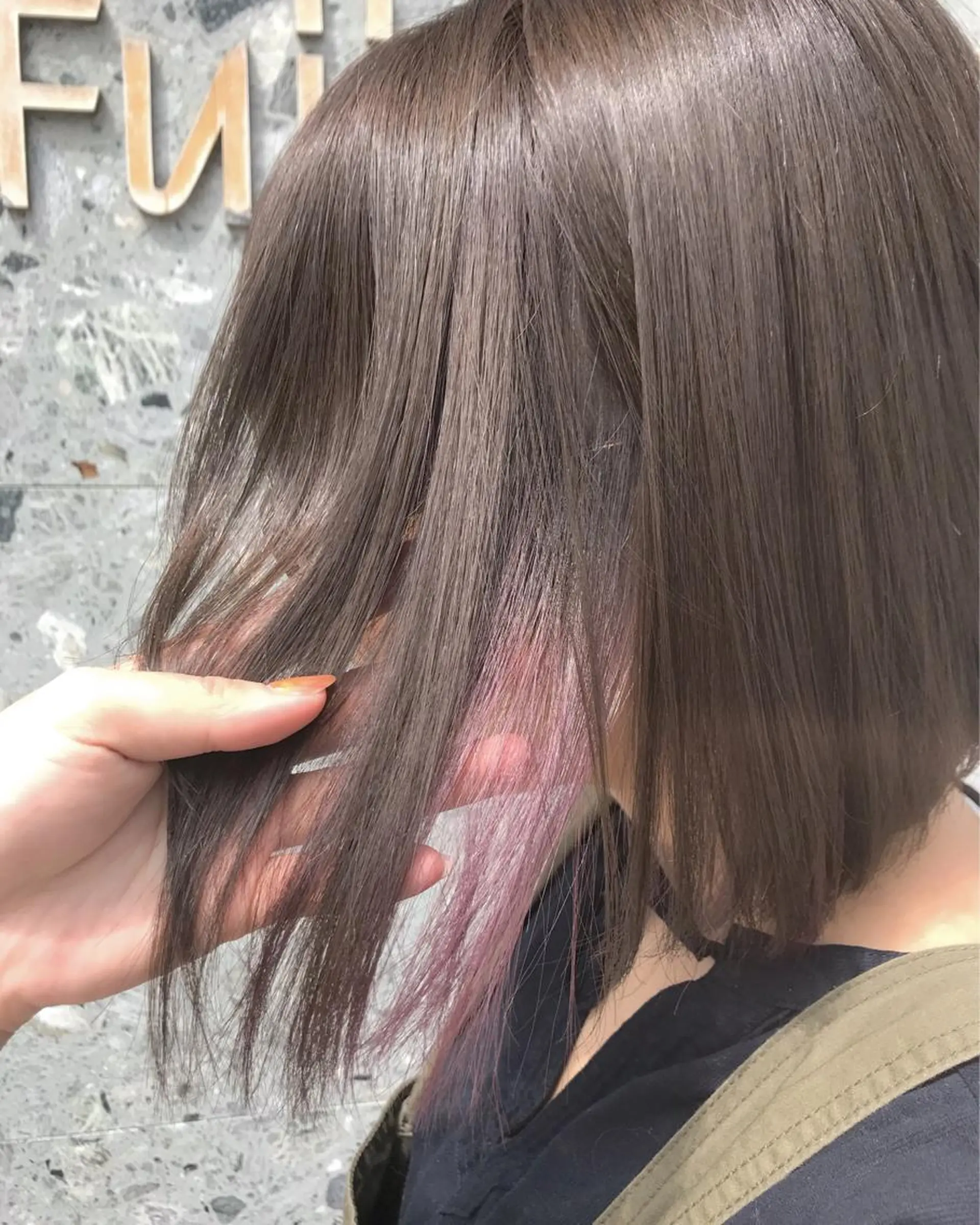 ショート カラー ヘアアレンジ ベージュカラー ピンクカラー ピンクベージュ ヘアカラー シアーベージュニスト 🥣大石亜里紗のヘアスタイル