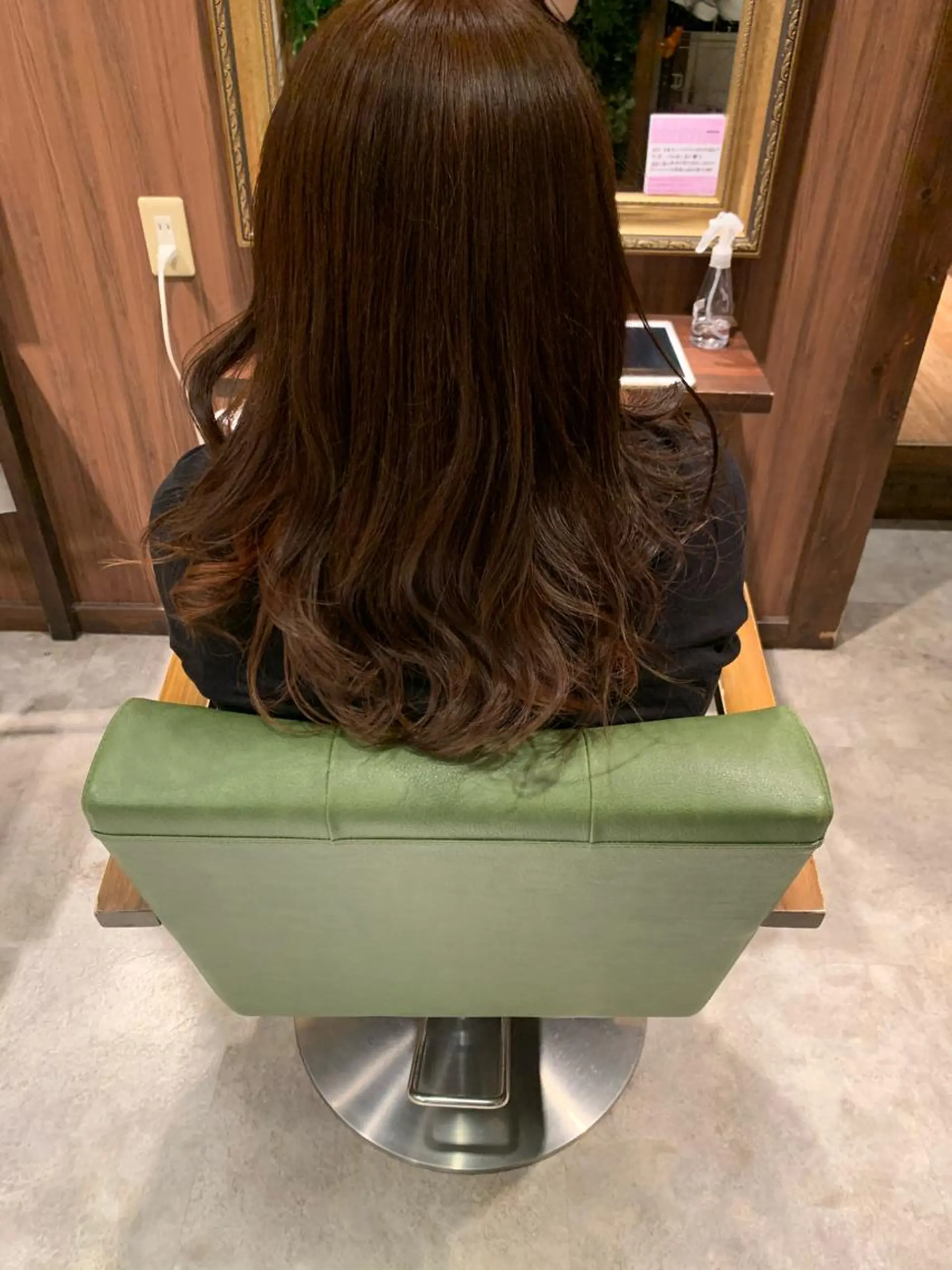 ロング カラー 岩永 瑞希のヘアスタイル